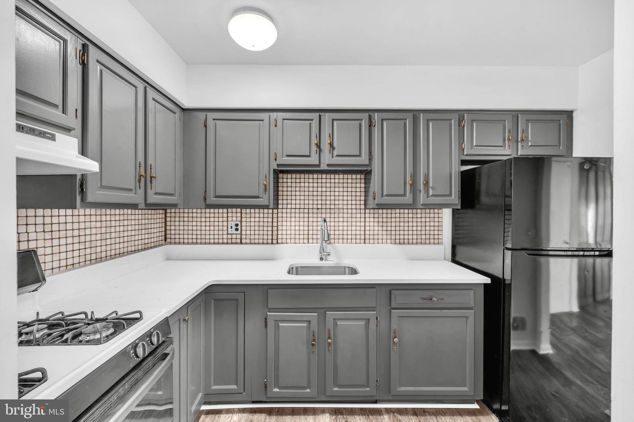 ASHLAND MEWS - Residential