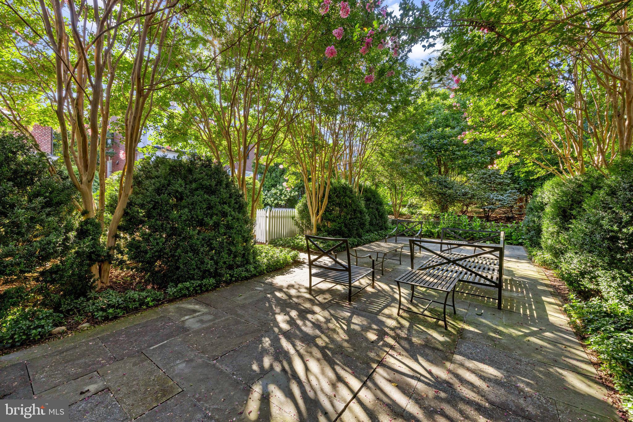 GUILFORD - Residential