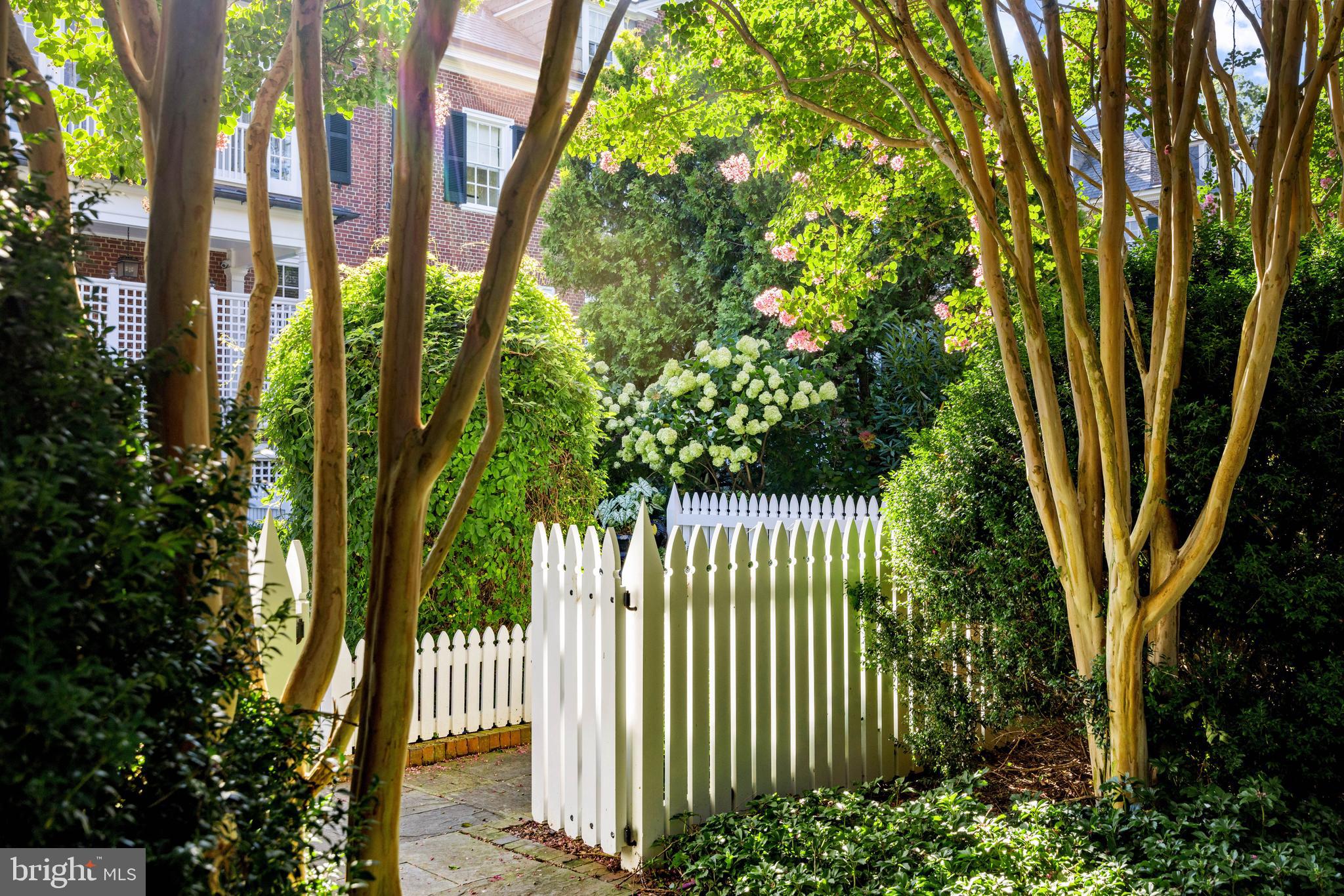 GUILFORD - Residential