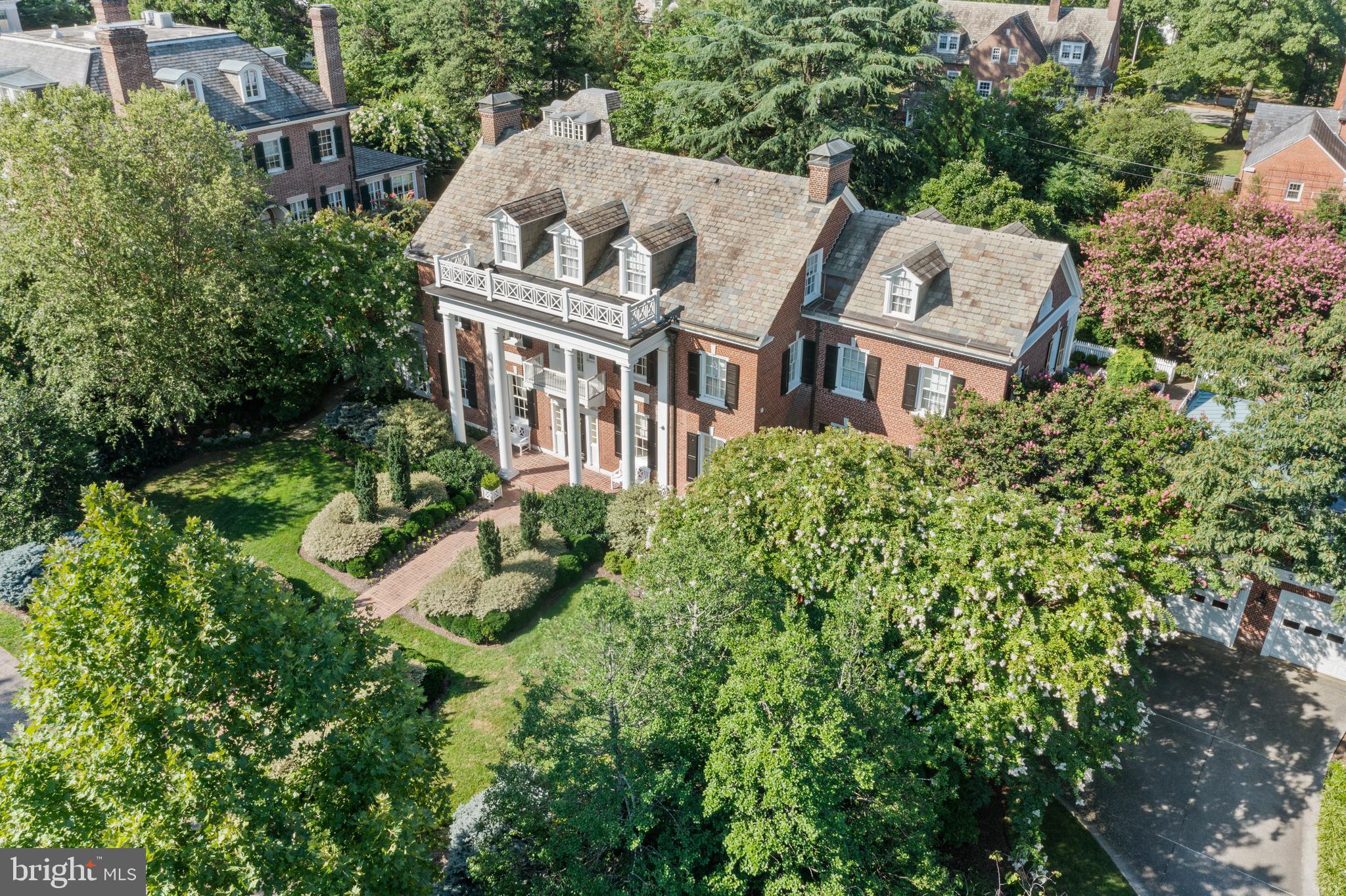 4102 GREENWAY