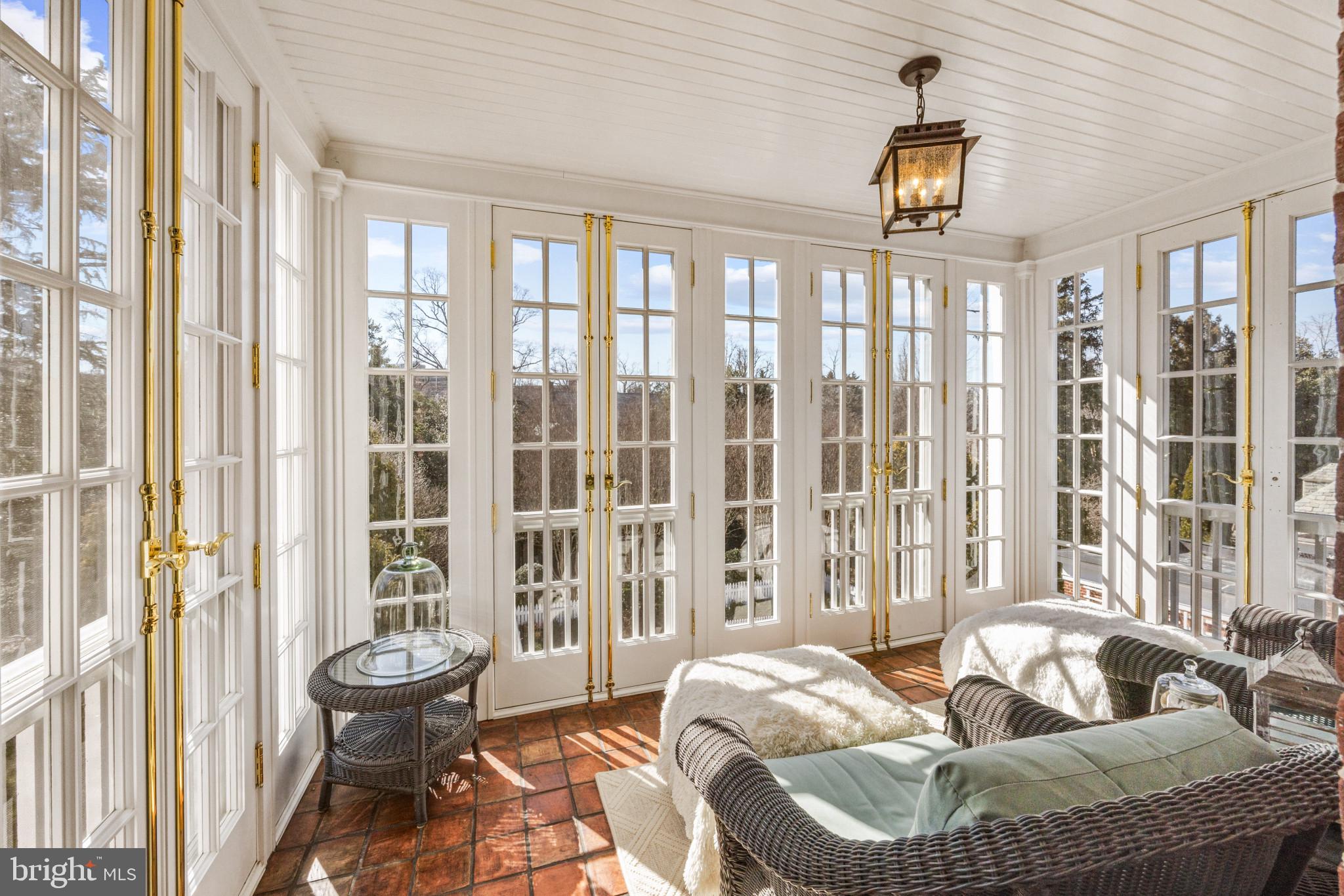 GUILFORD - Residential