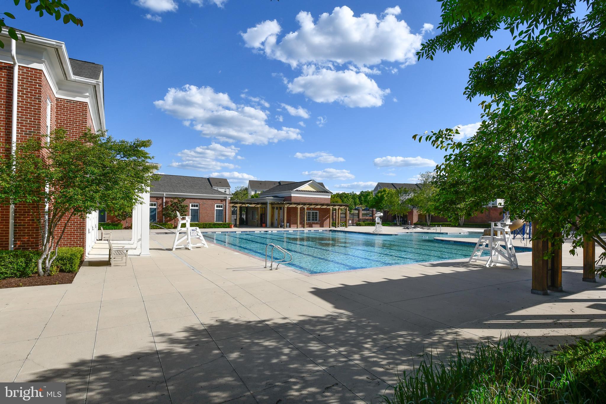 LADYSMITH VILLAGE - Residential