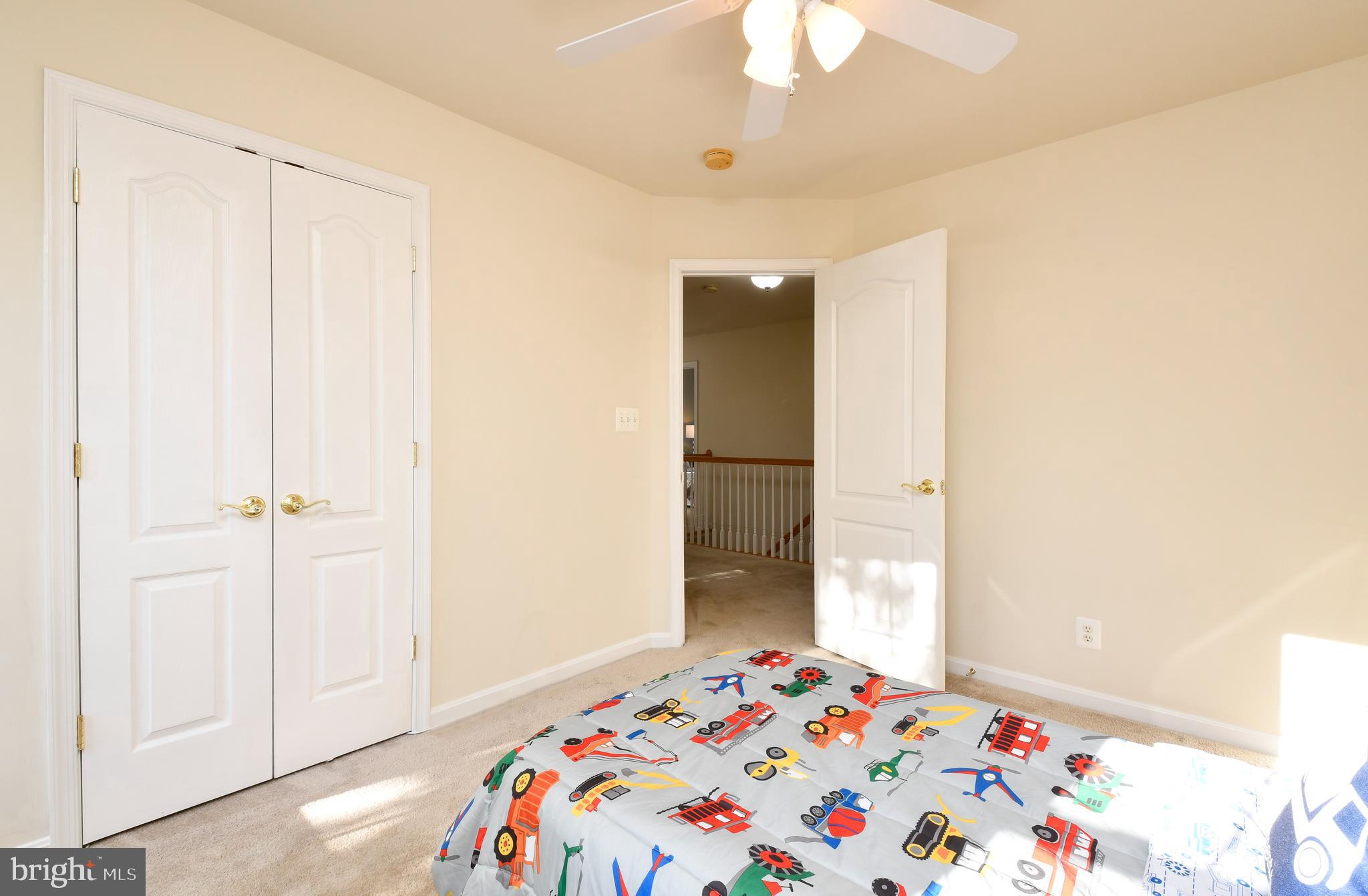 LADYSMITH VILLAGE - Residential