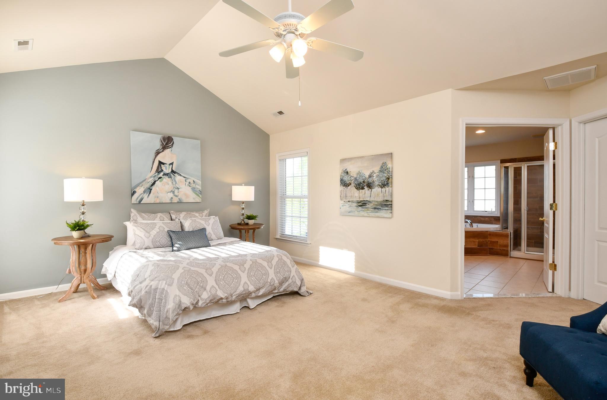 LADYSMITH VILLAGE - Residential