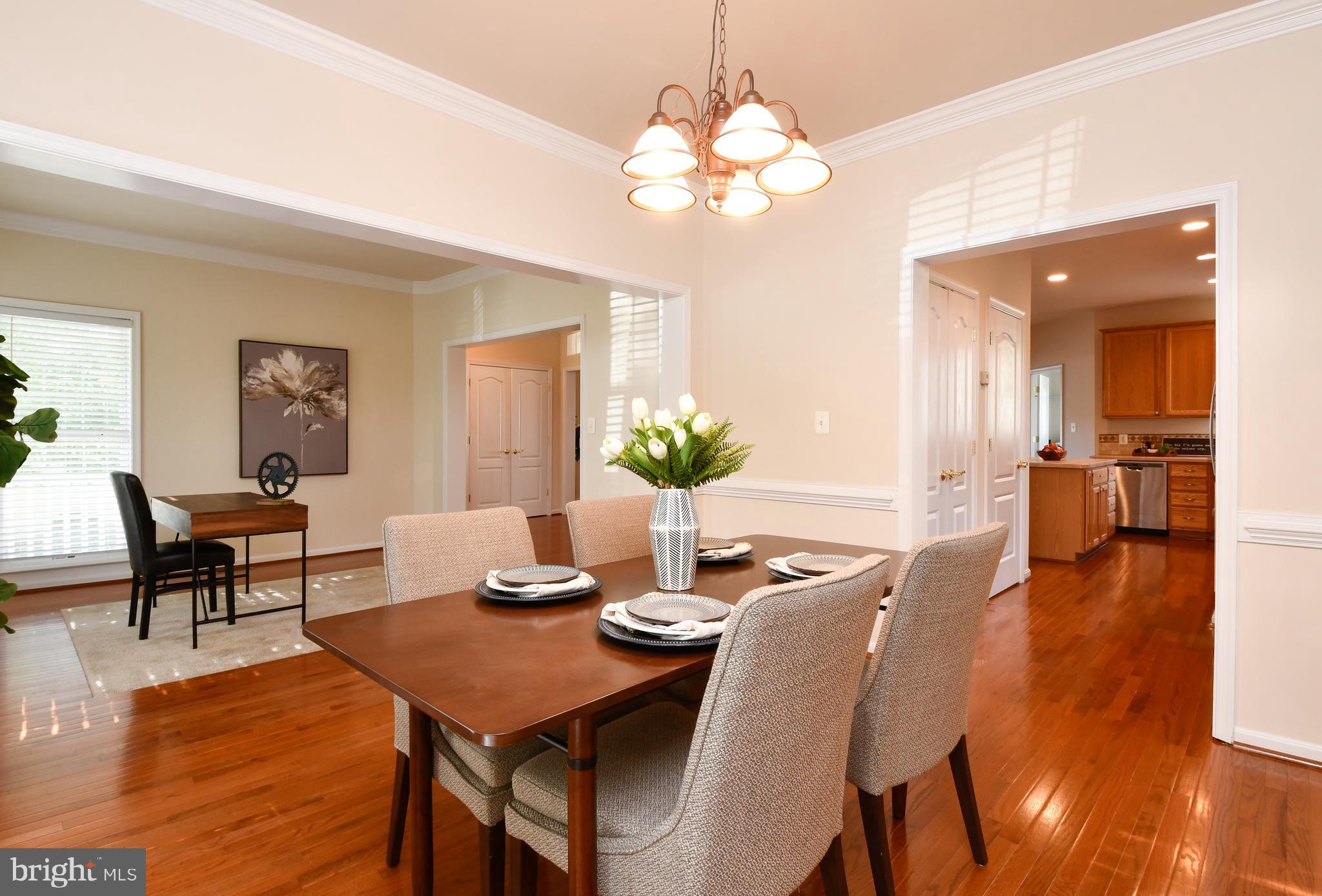 LADYSMITH VILLAGE - Residential