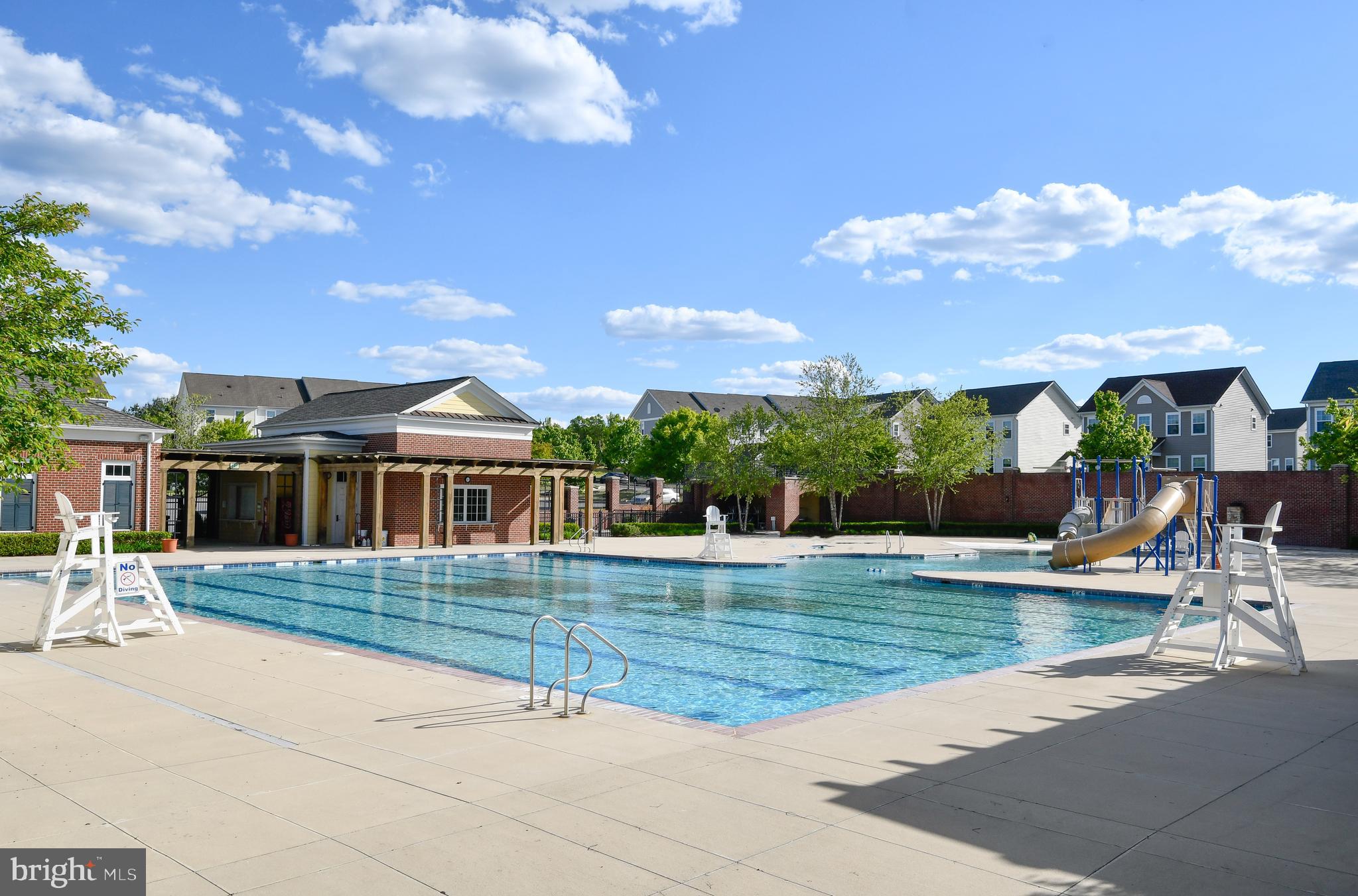 LADYSMITH VILLAGE - Residential