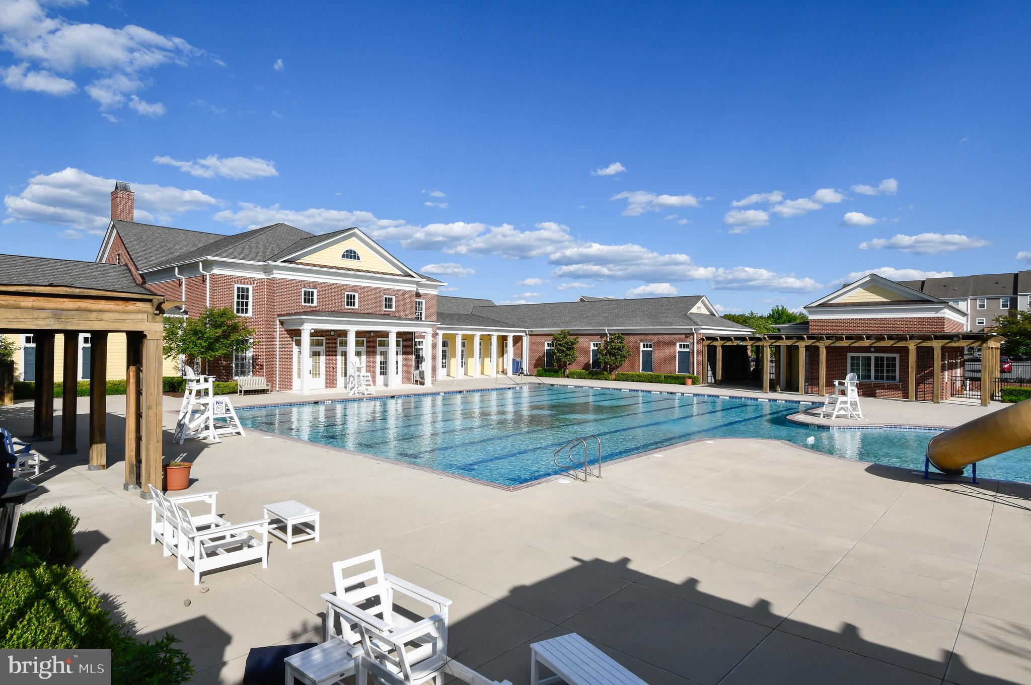 LADYSMITH VILLAGE - Residential