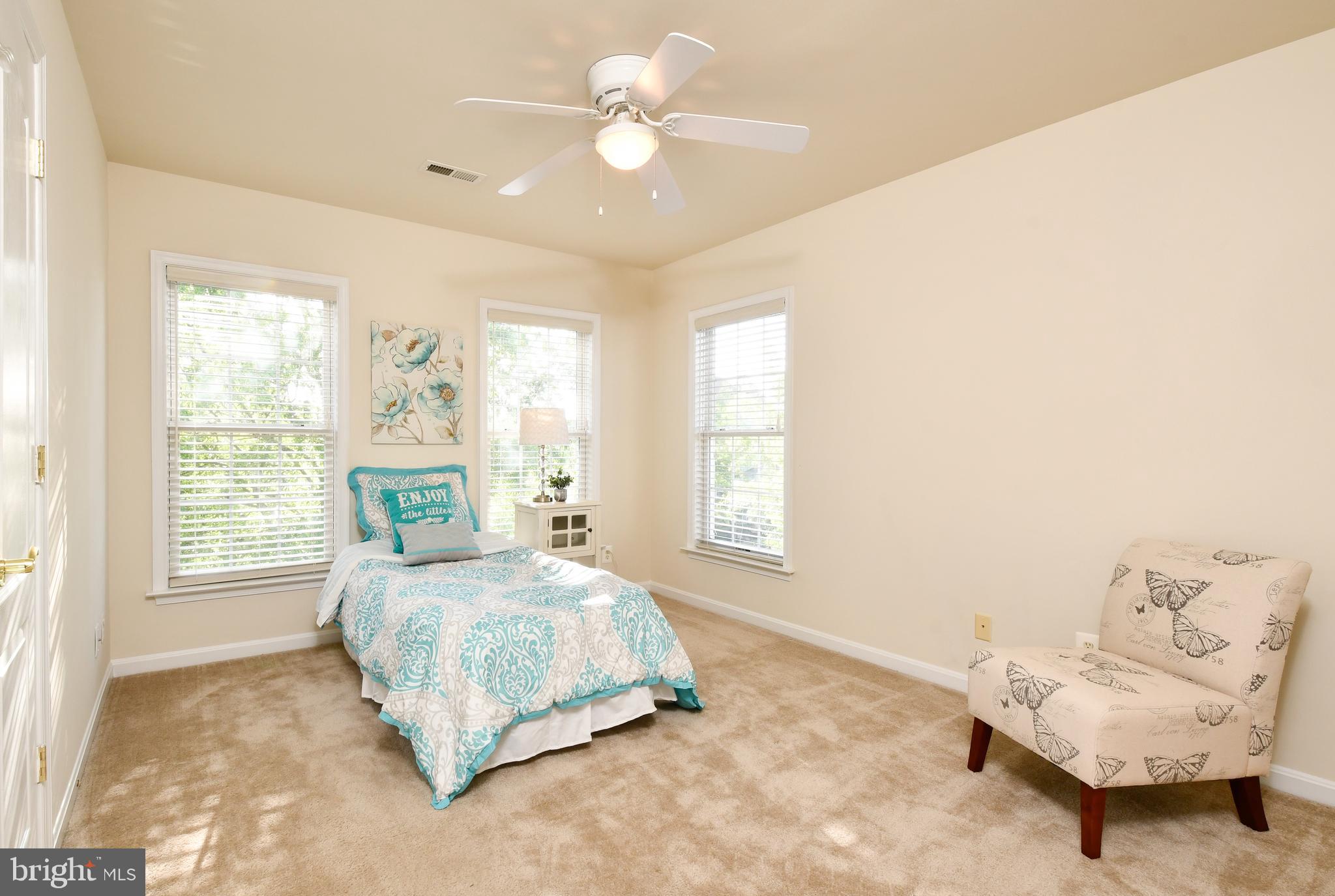 LADYSMITH VILLAGE - Residential