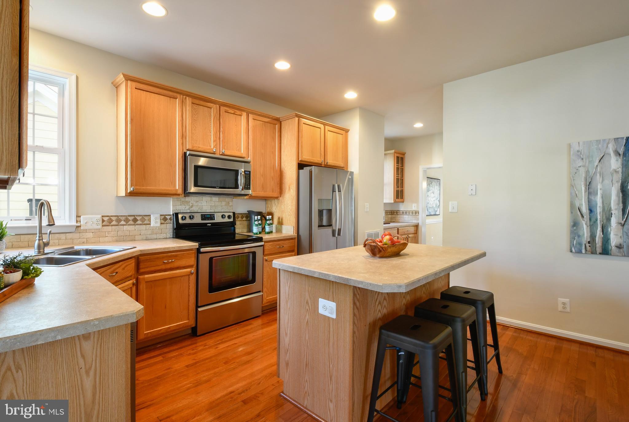 LADYSMITH VILLAGE - Residential