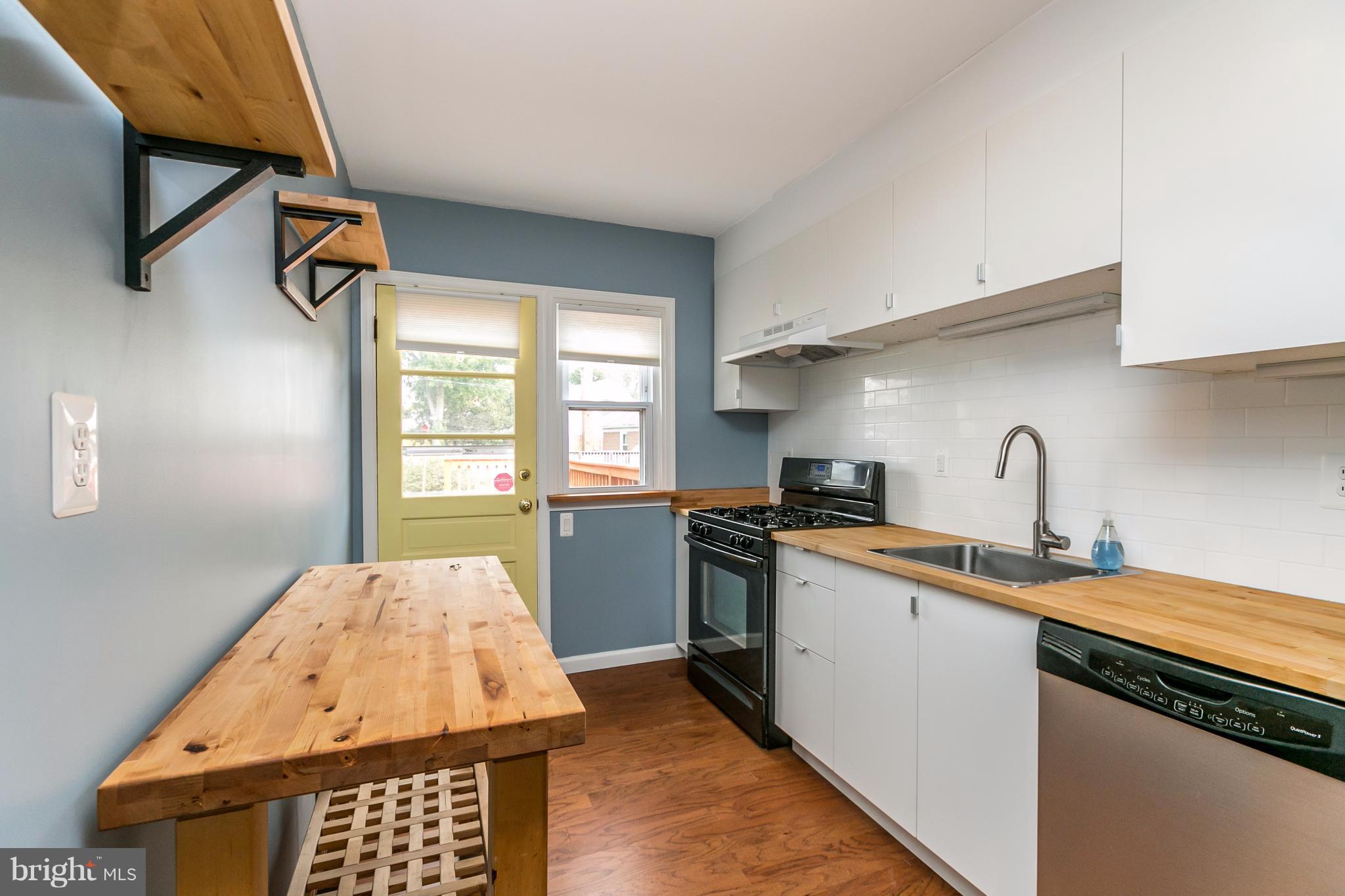 HAMILTON HEIGHTS - Residential