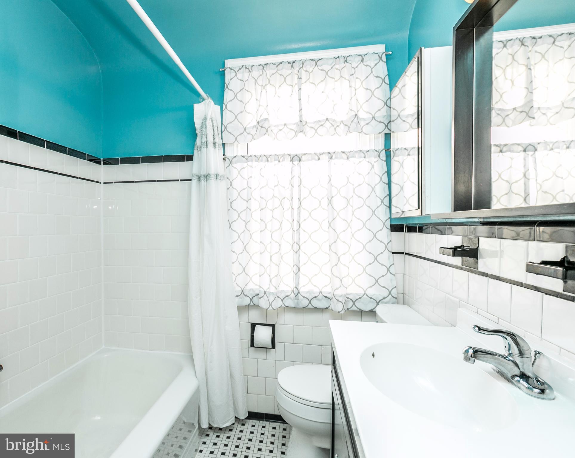 HAMILTON HEIGHTS - Residential