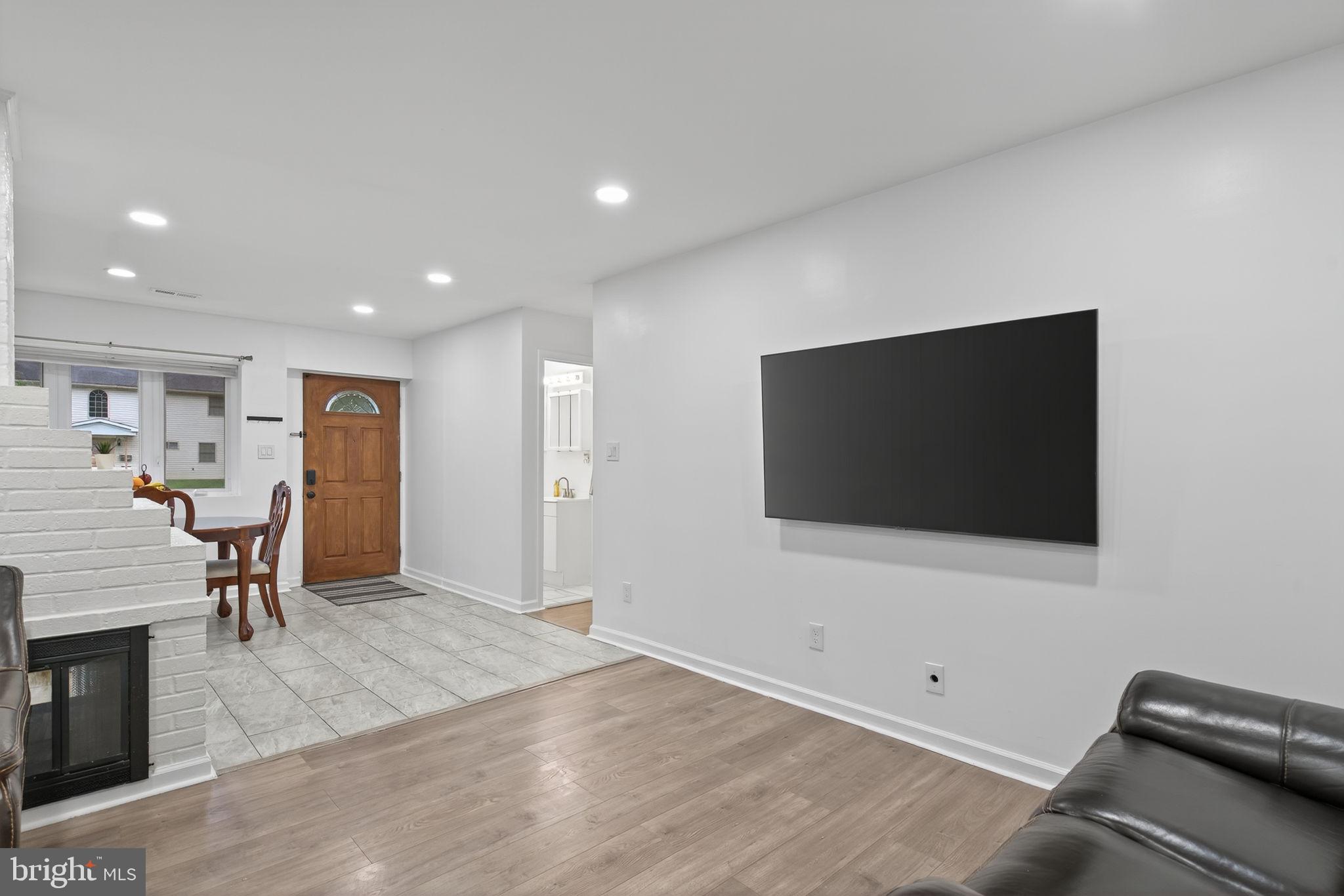 EDSALL PARK - Residential