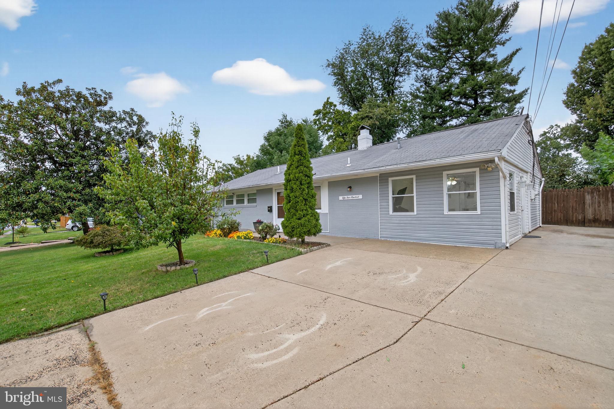 EDSALL PARK - Residential