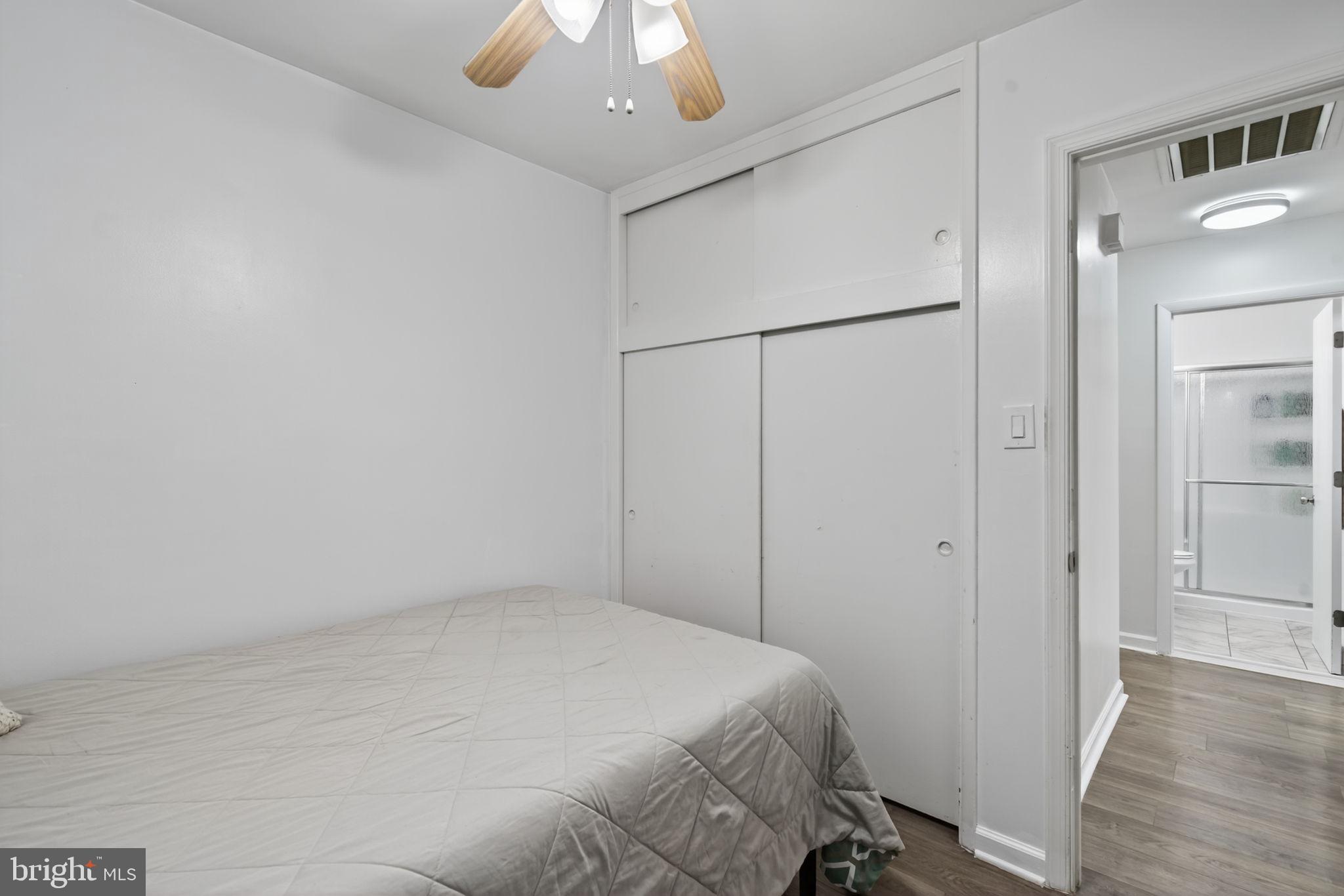 EDSALL PARK - Residential