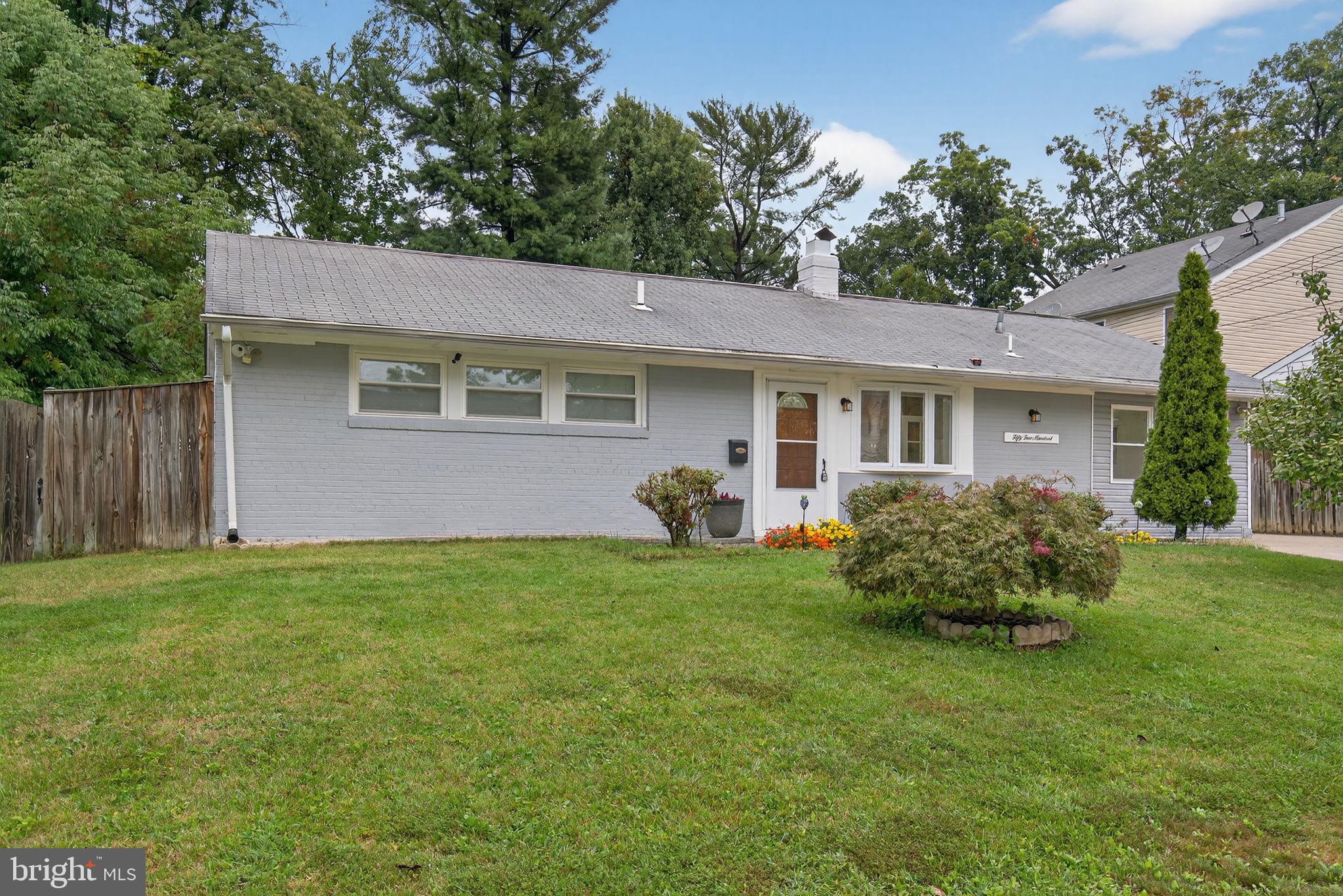 EDSALL PARK - Residential