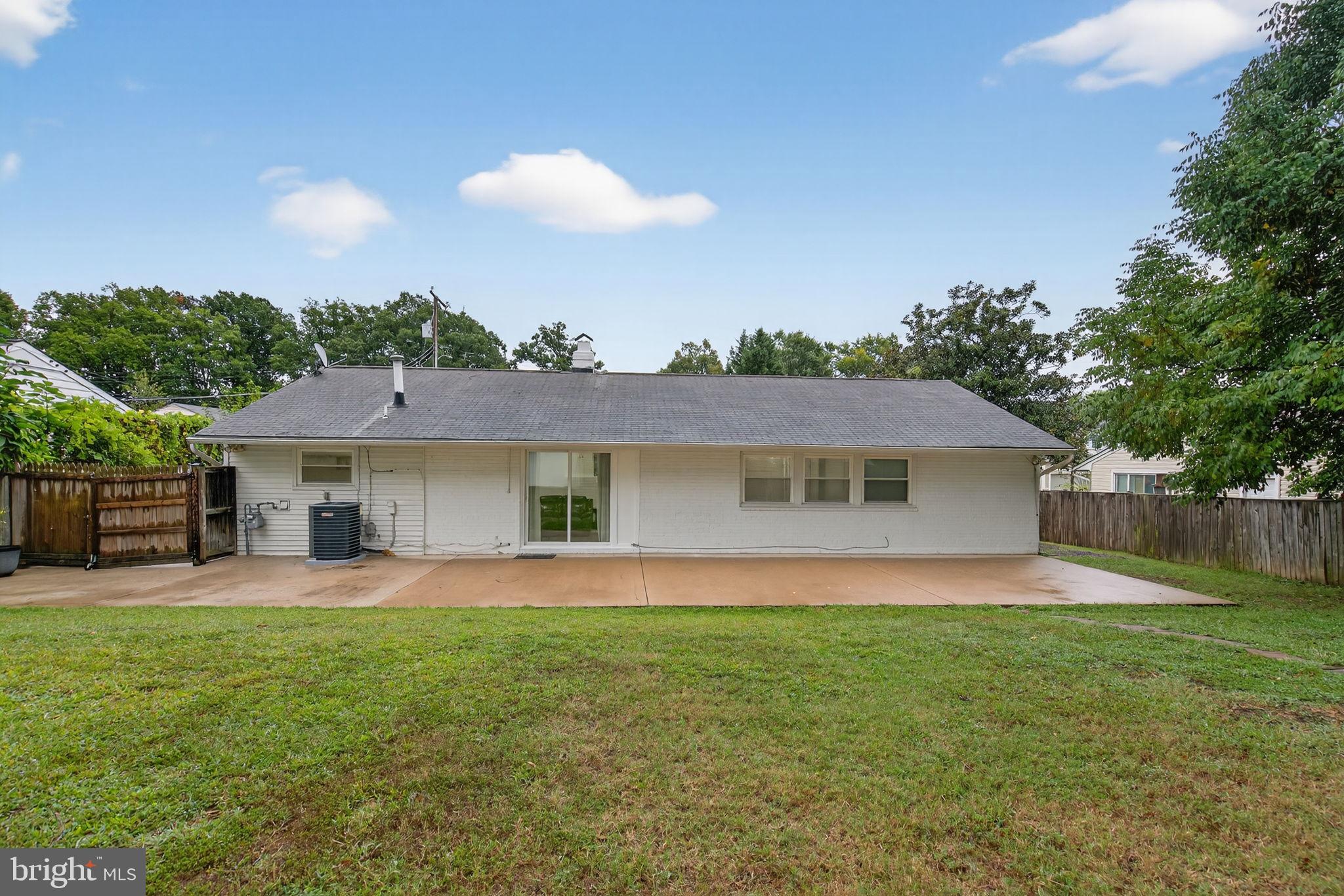 EDSALL PARK - Residential