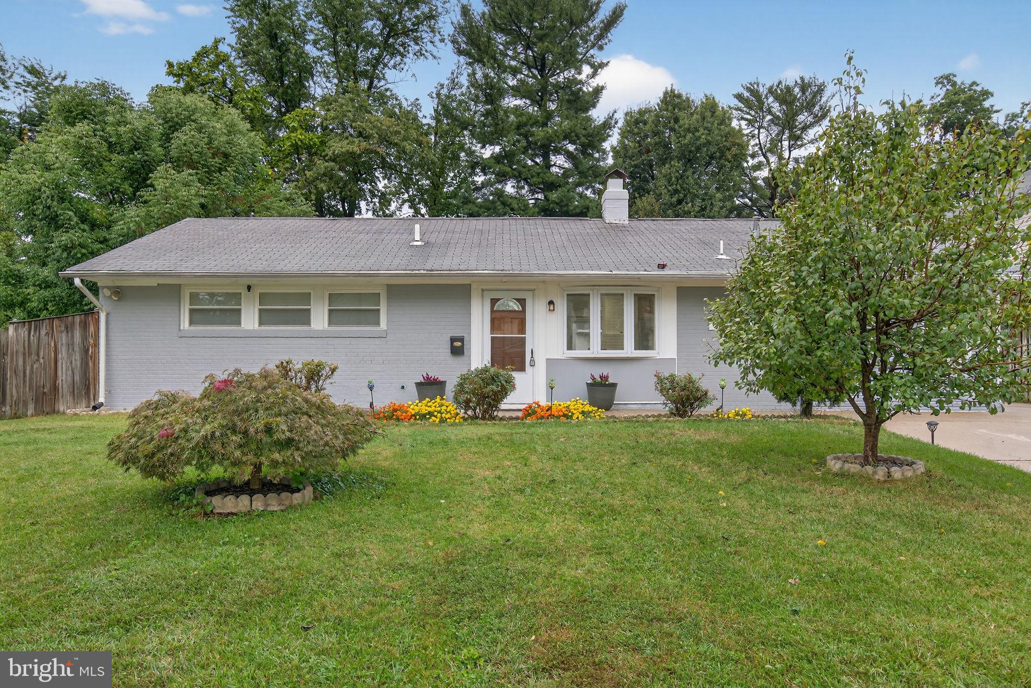 EDSALL PARK - Residential