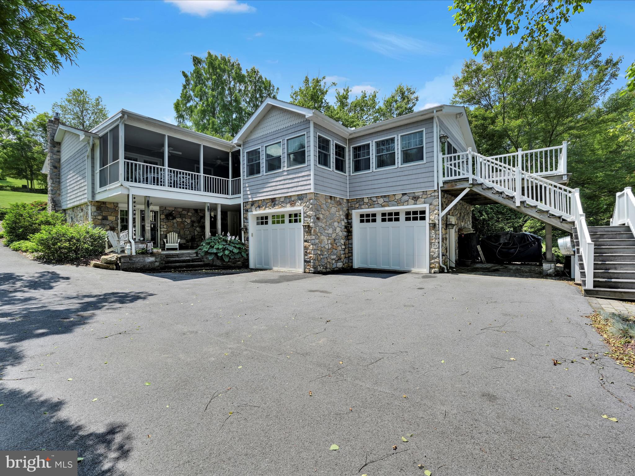 631 WYNONAH DRIVE