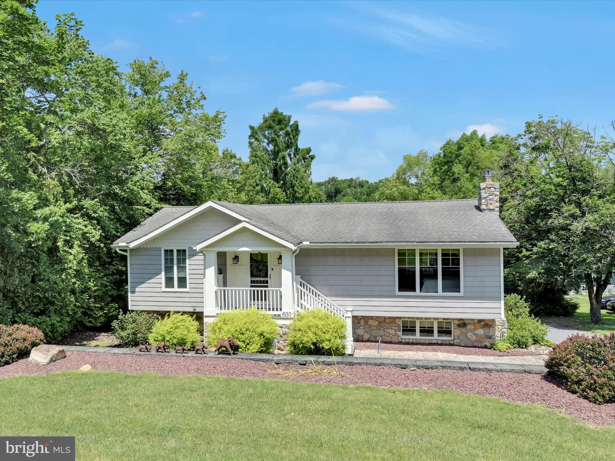 Auburn, Pennsylvania 17922, United States, 6 Bedrooms Bedrooms, ,3 BathroomsBathrooms,Residential,Coming Soon,156872