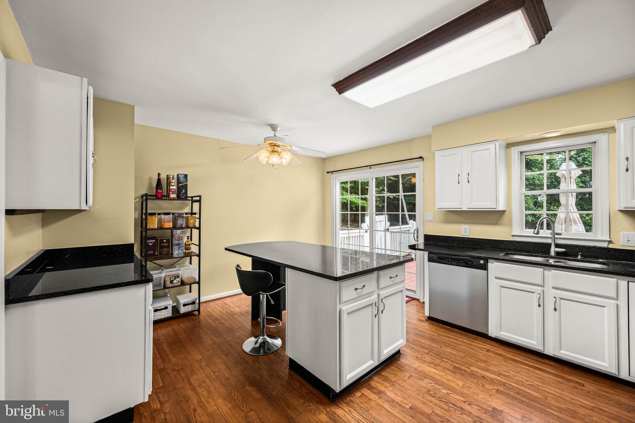 WOODLAND VILLAGE - Residential