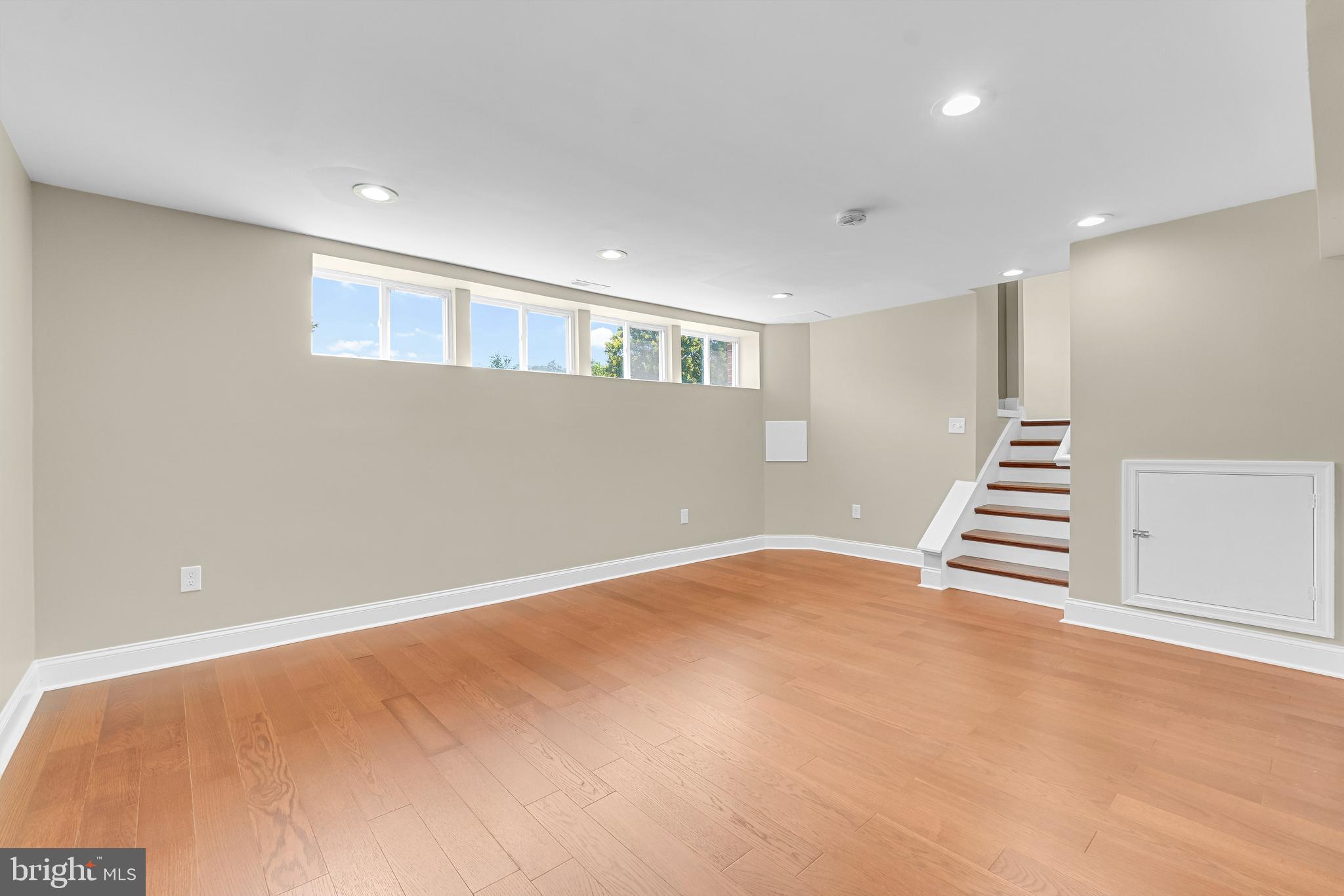 SCOTTS HILL - Residential