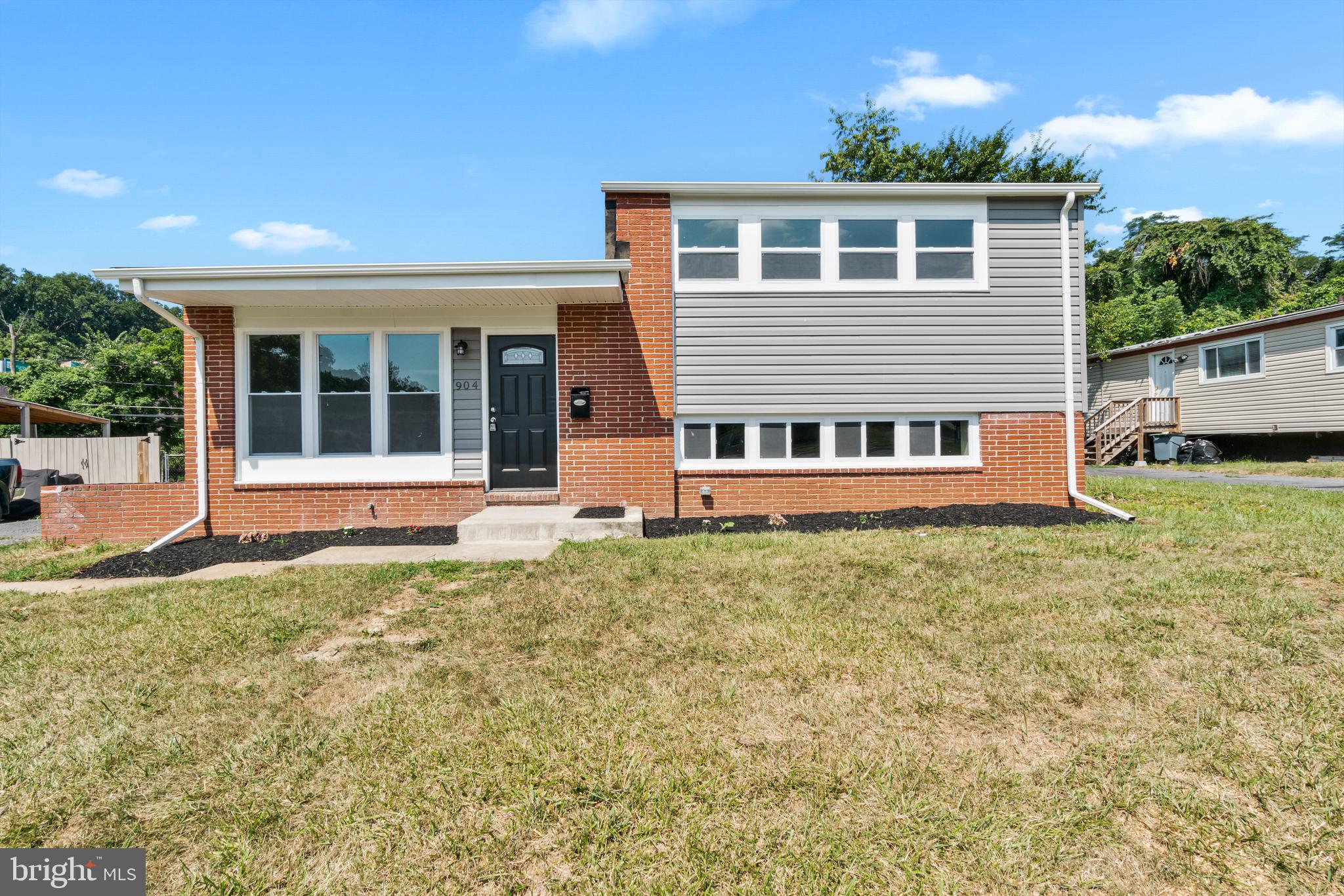 SCOTTS HILL - Residential