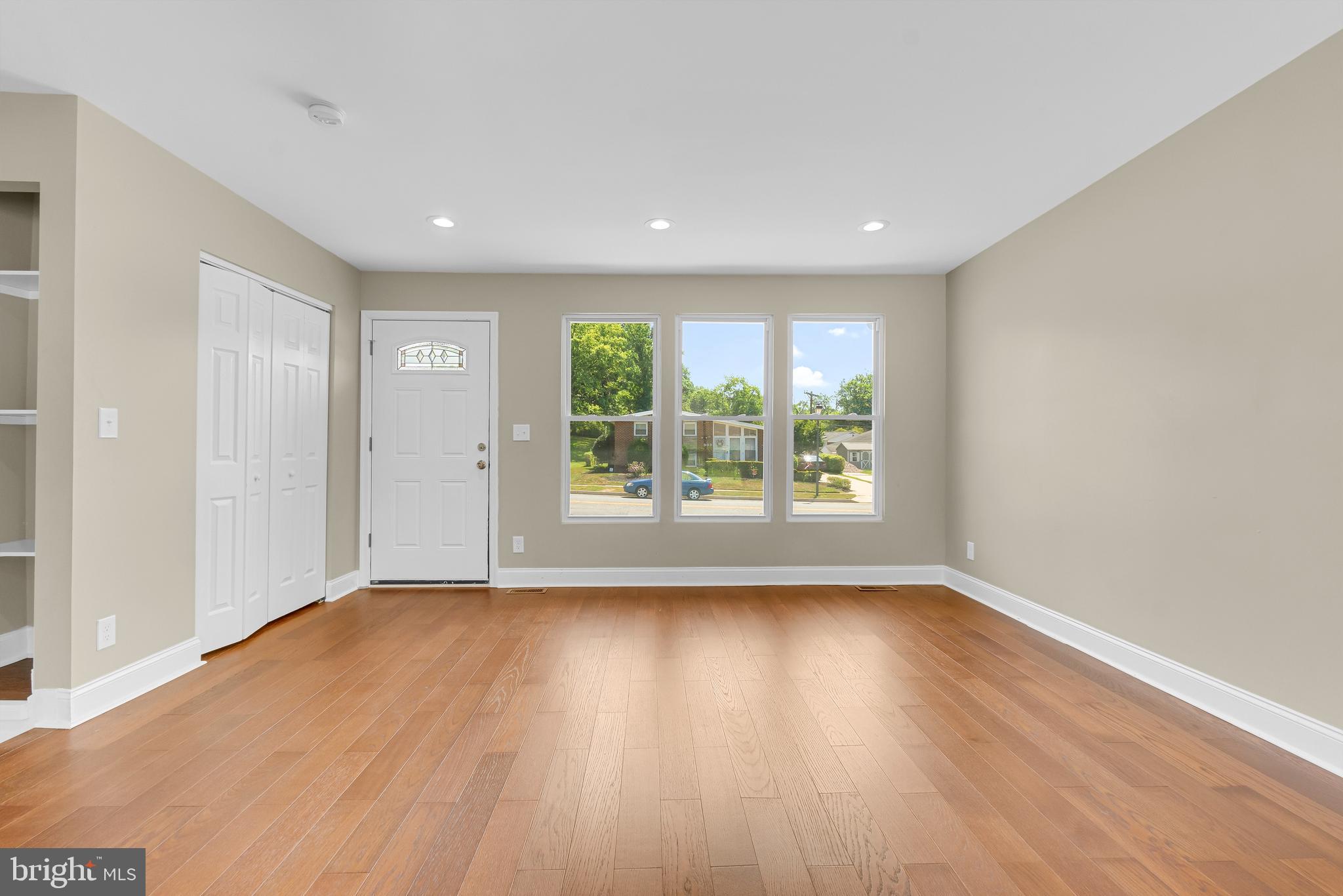 SCOTTS HILL - Residential