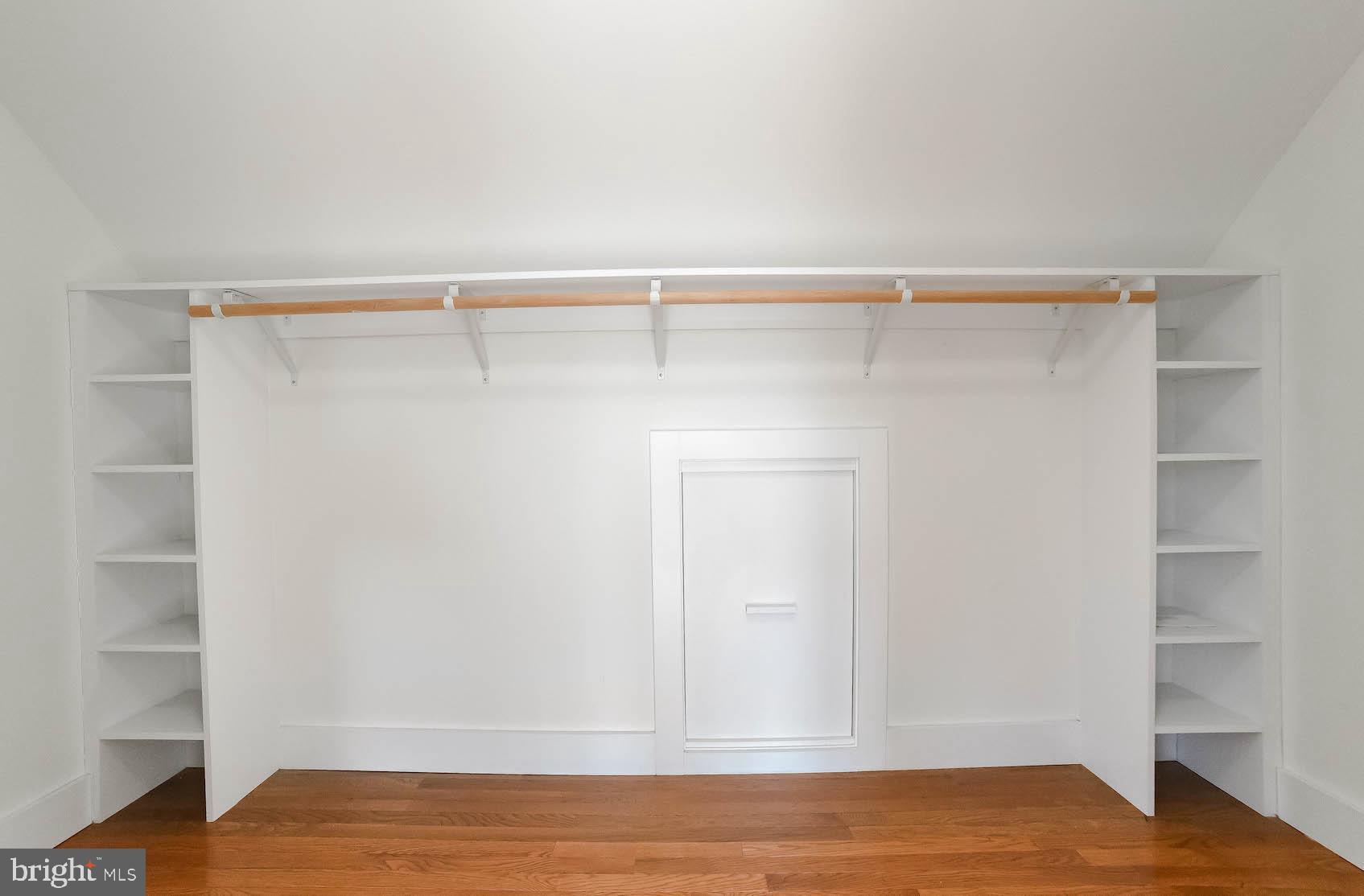 TOLSON - Residential