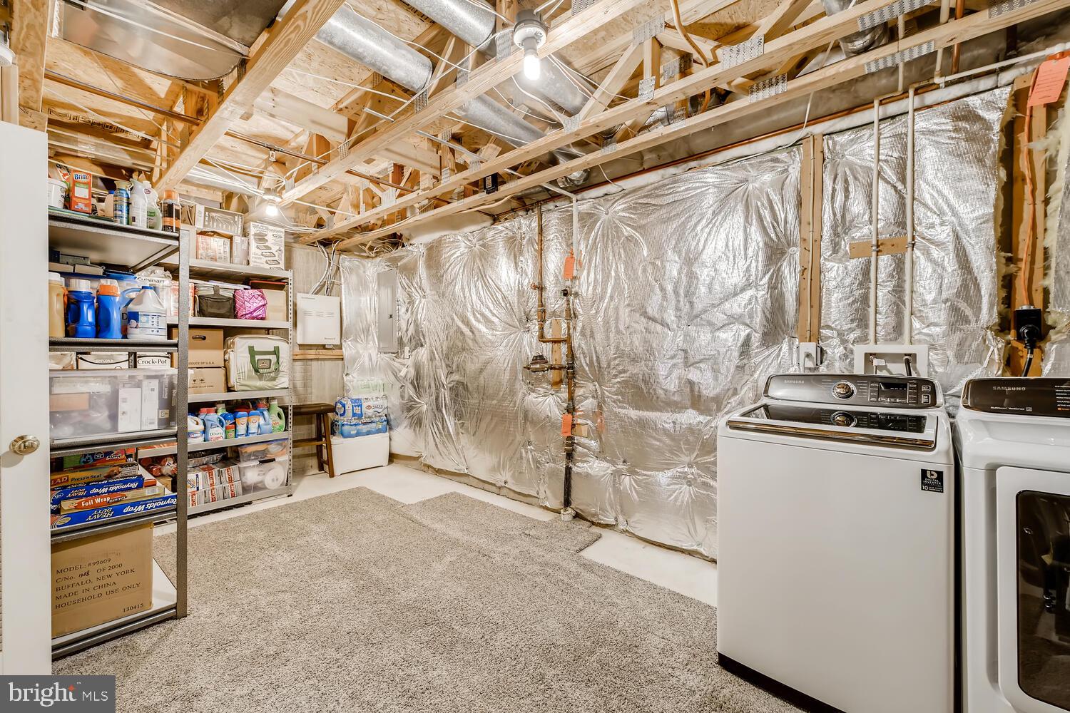 AUTUMN RUN - Residential