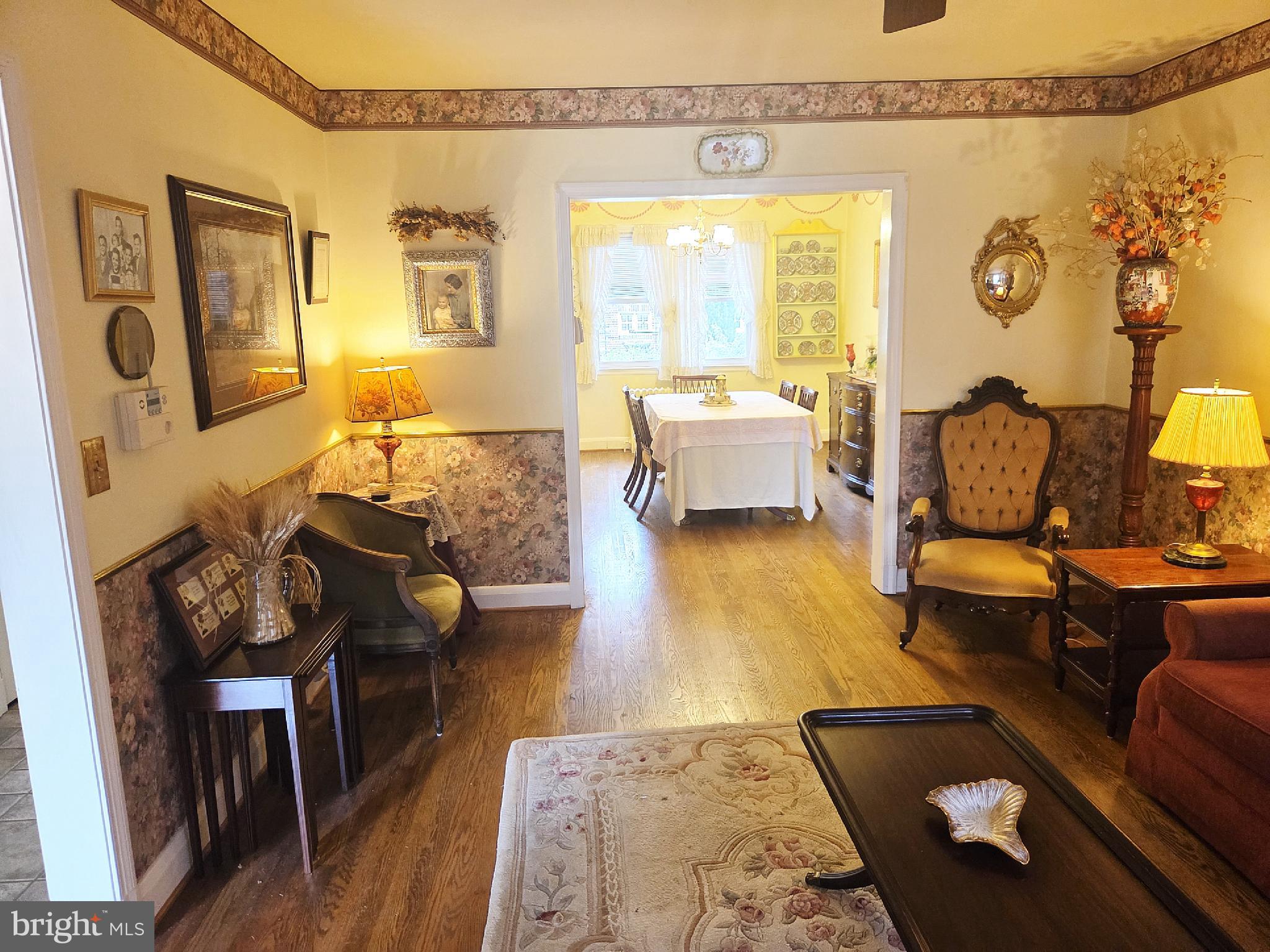 LAKE WALKER - Residential