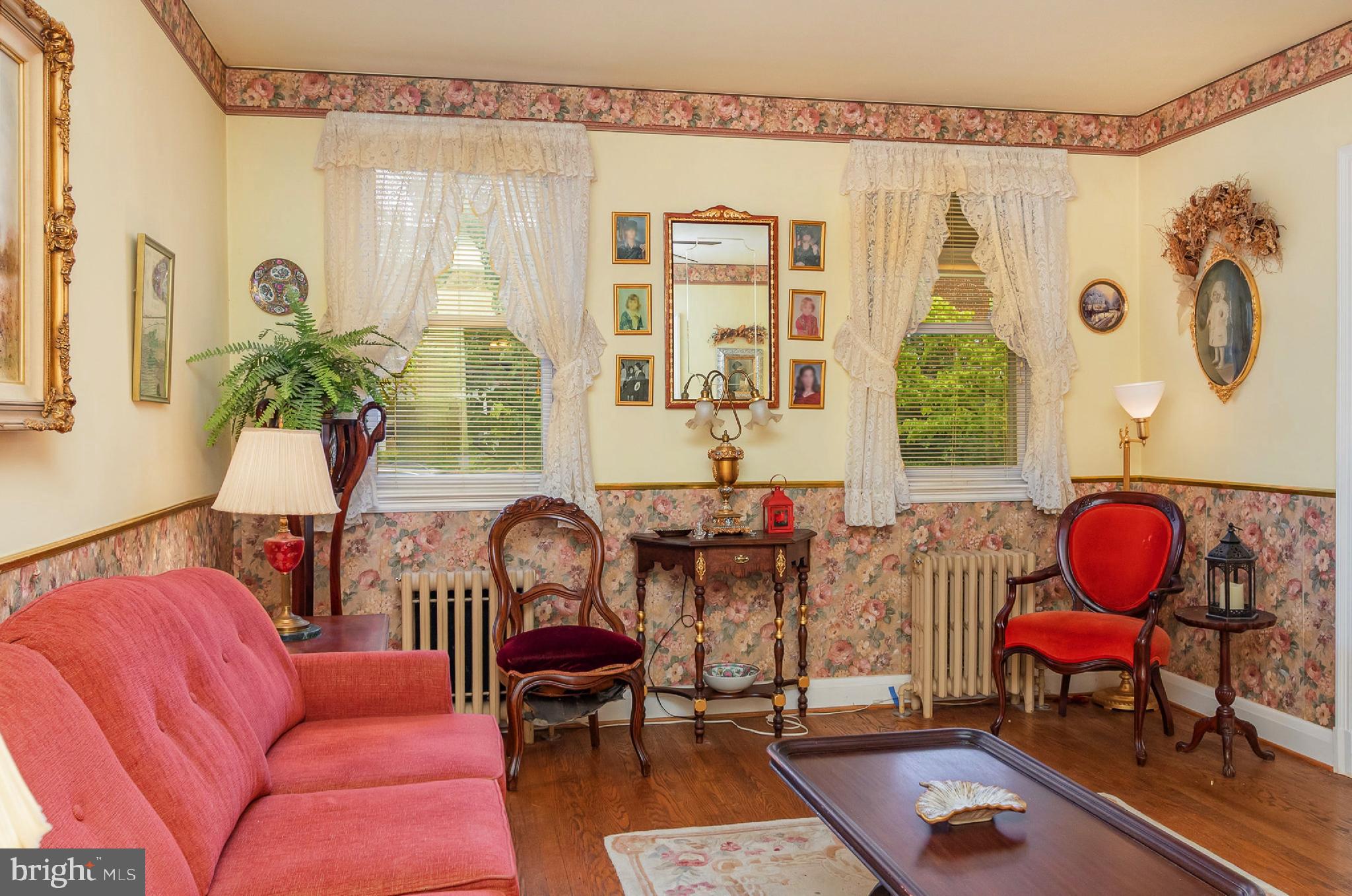 LAKE WALKER - Residential