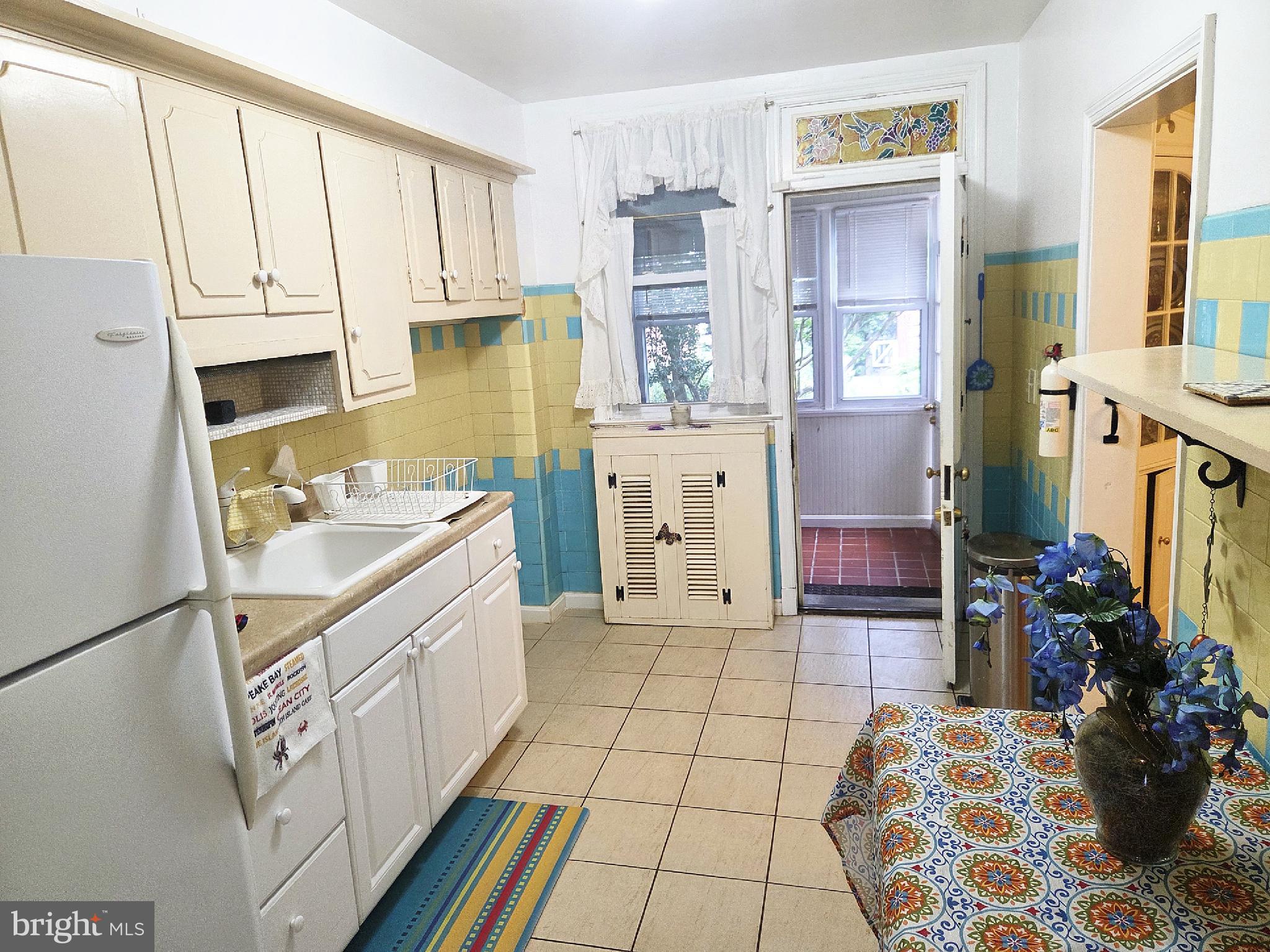 LAKE WALKER - Residential