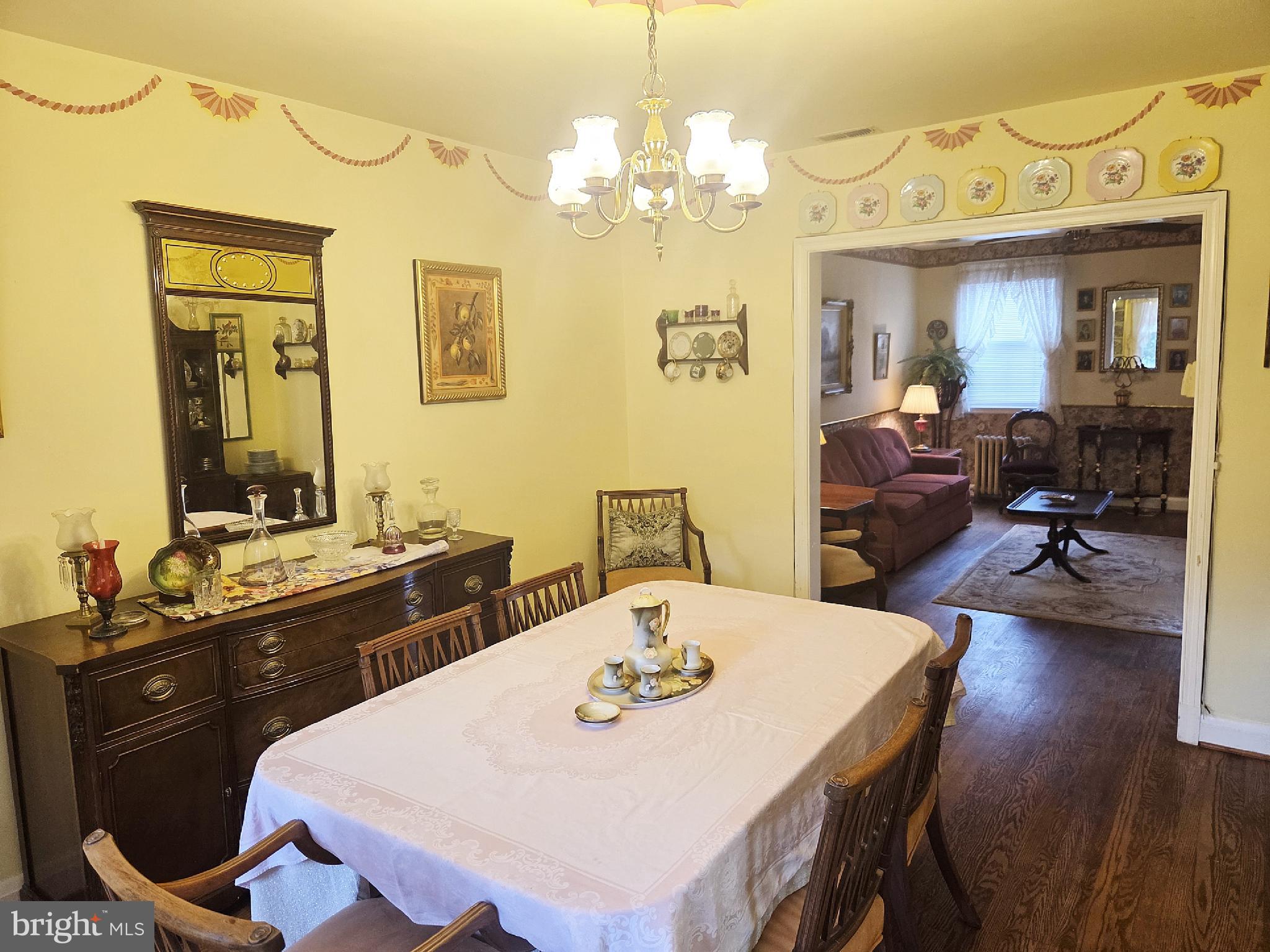 LAKE WALKER - Residential