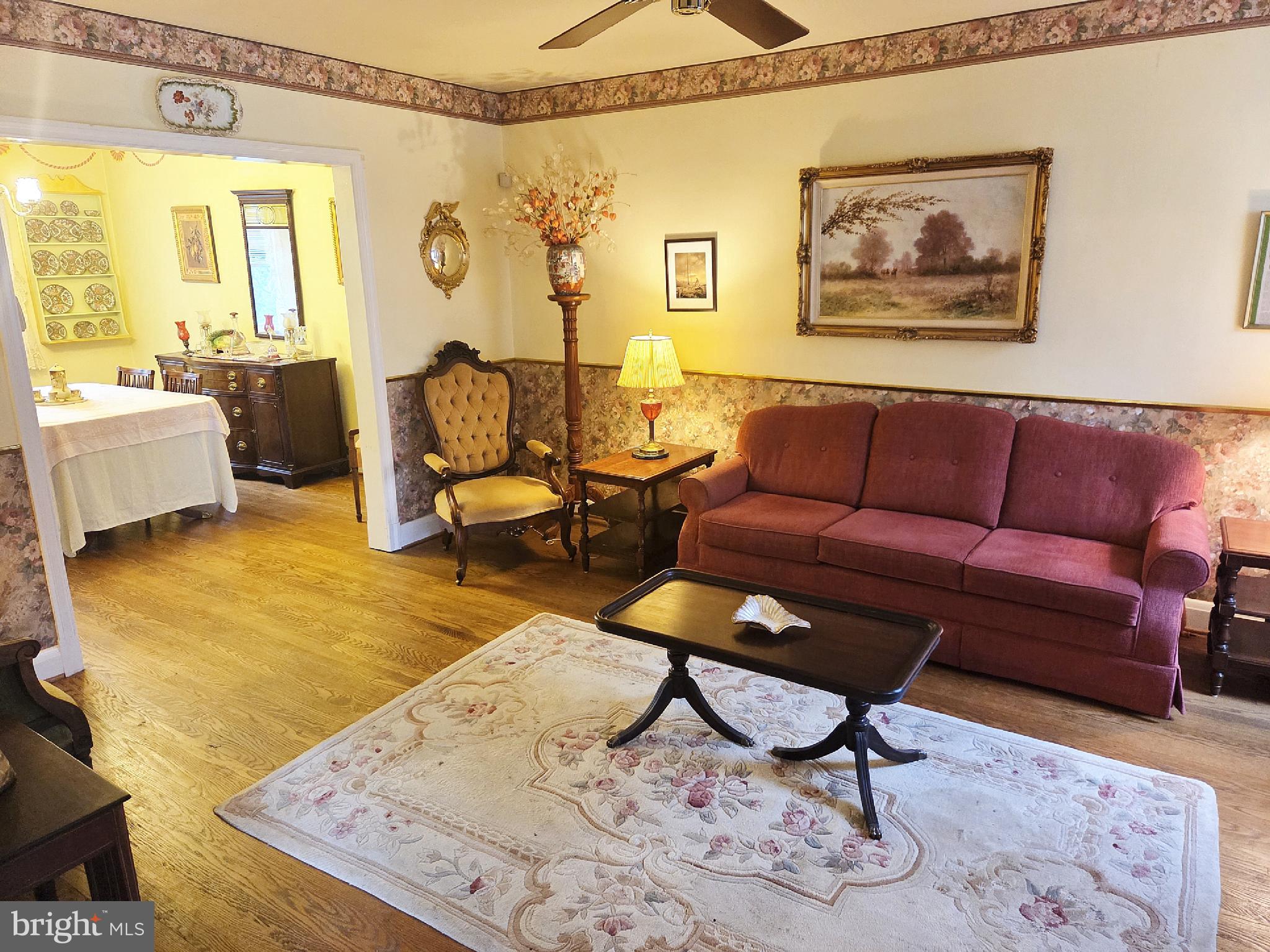 LAKE WALKER - Residential