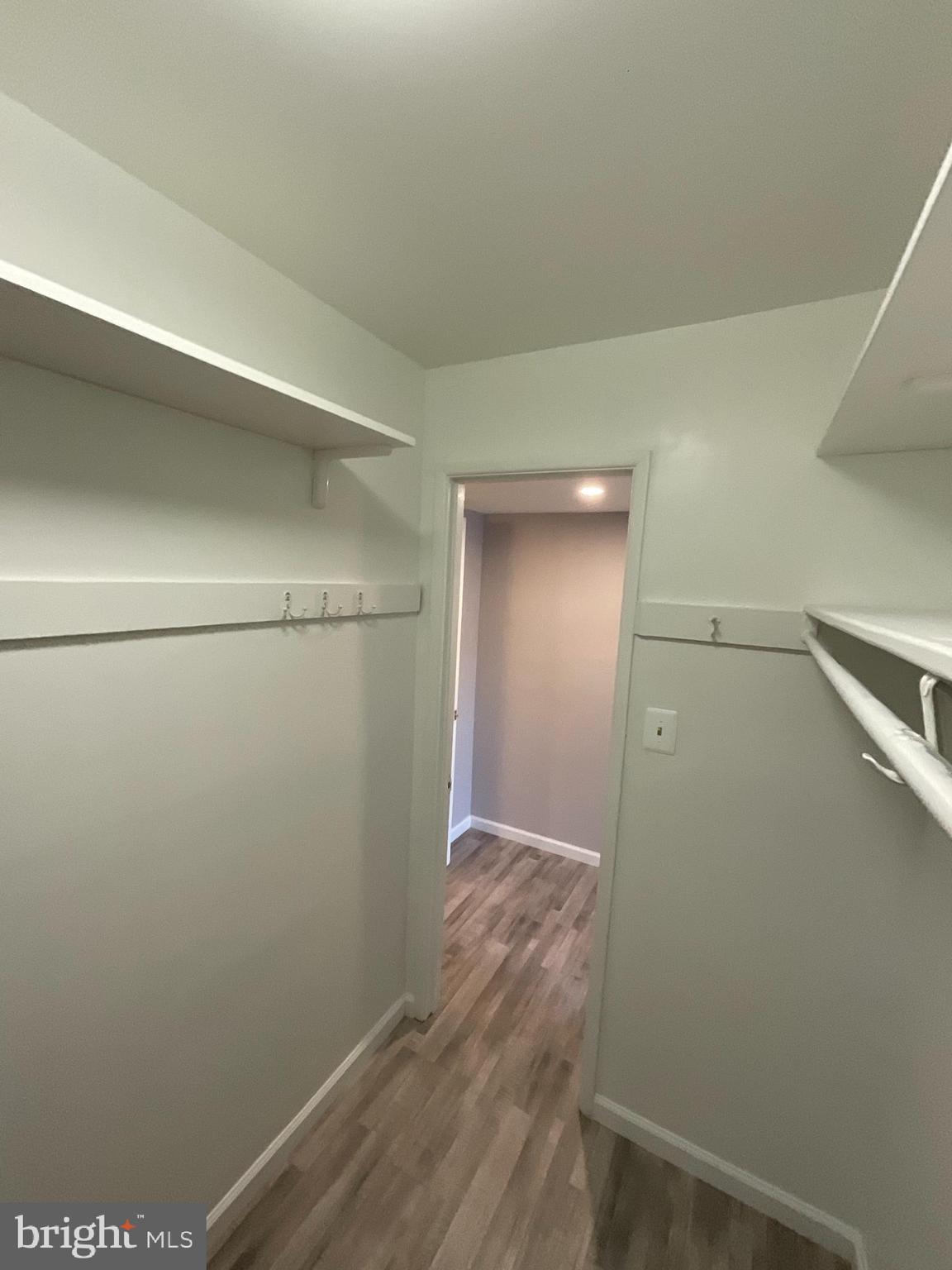 MONTPELIER VILLAGE - Residential Lease