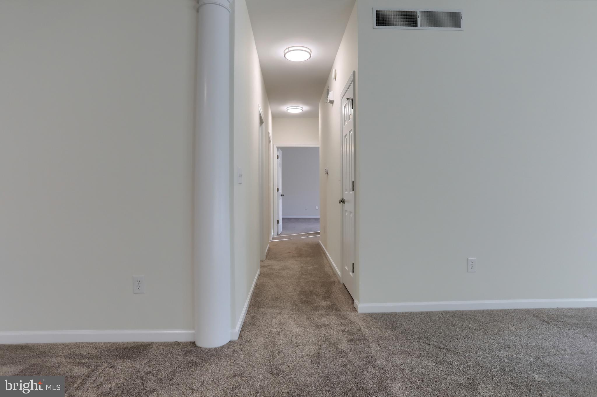 CAMBRIDGE COMMONS - Residential