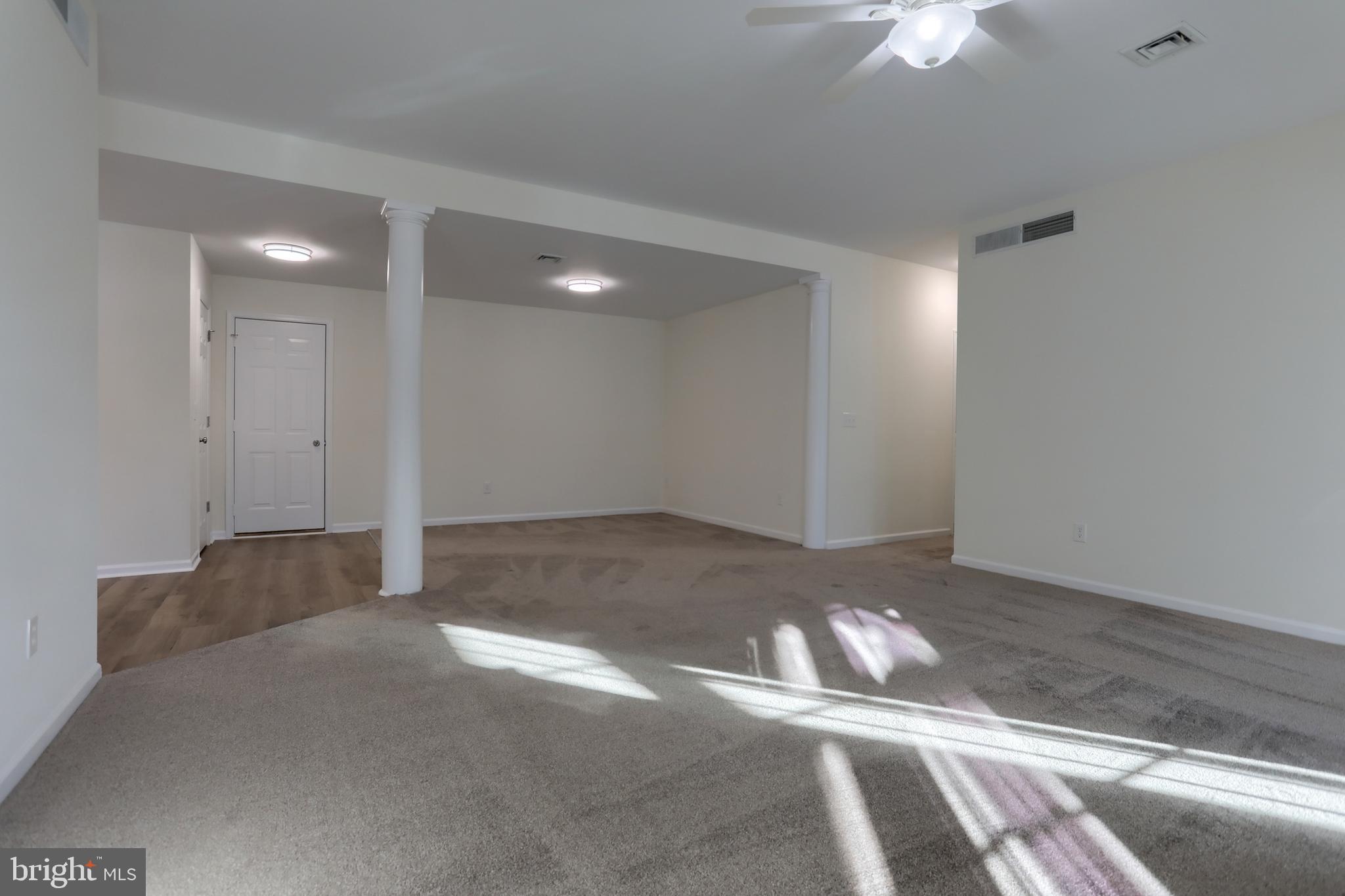 CAMBRIDGE COMMONS - Residential