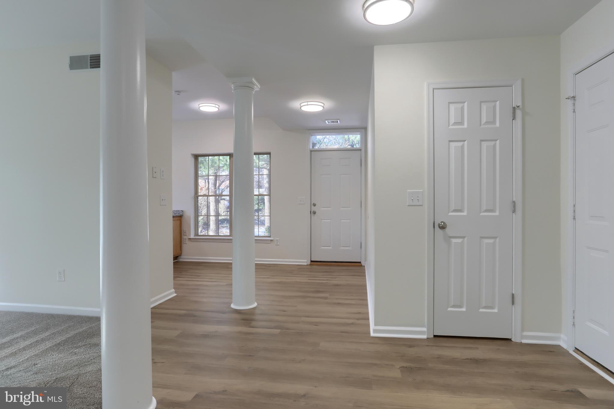 CAMBRIDGE COMMONS - Residential