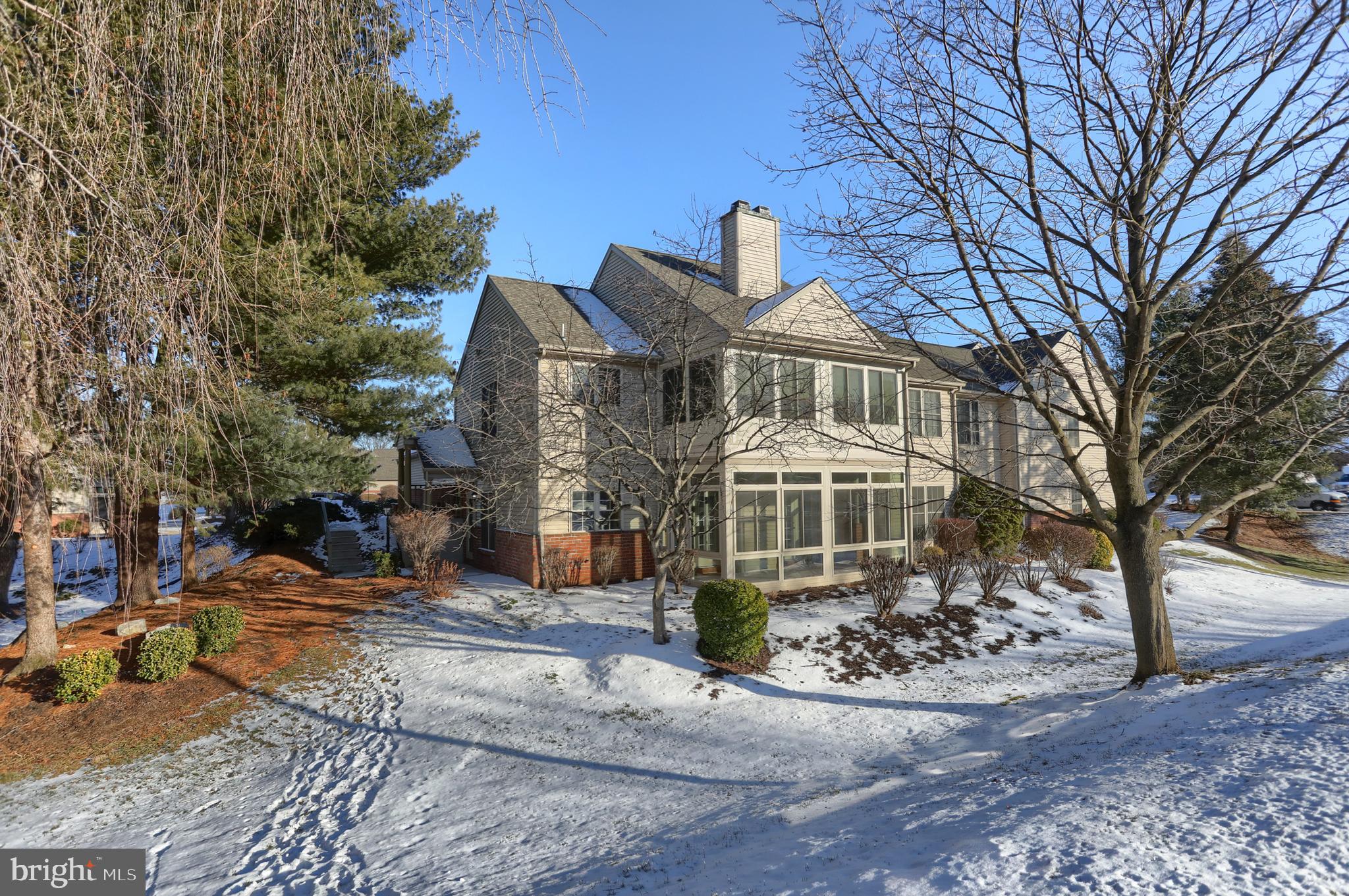 CAMBRIDGE COMMONS - Residential