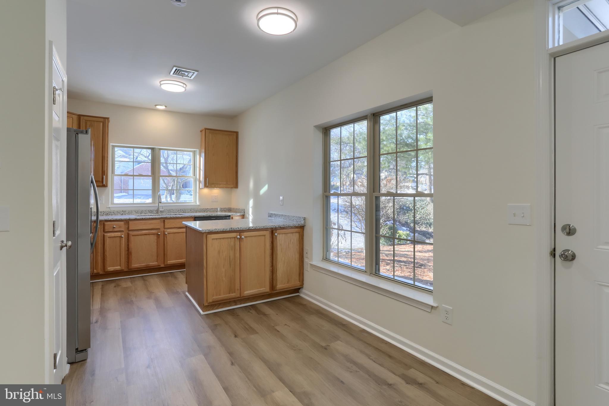 CAMBRIDGE COMMONS - Residential