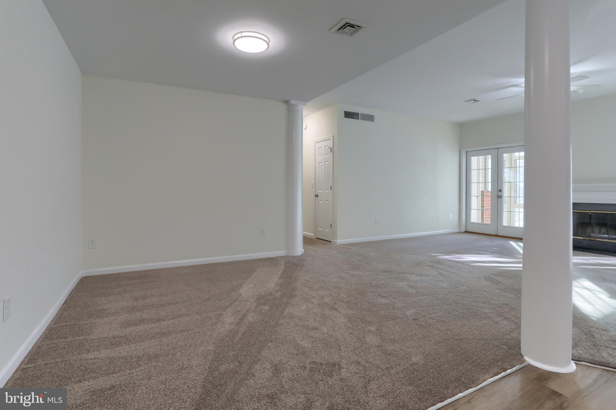 CAMBRIDGE COMMONS - Residential