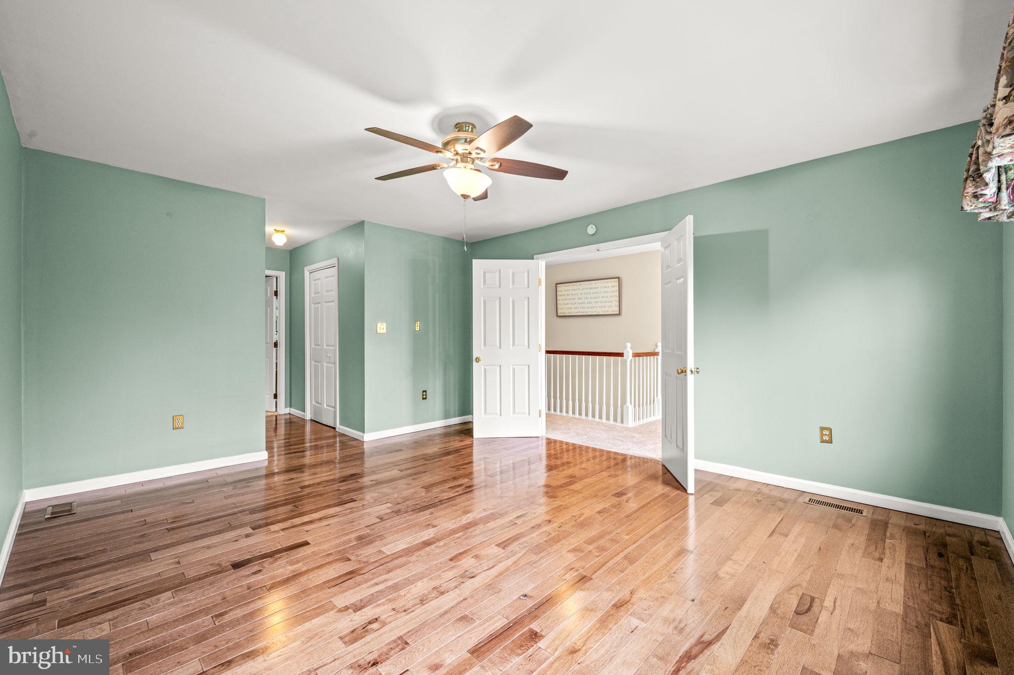 JEFFERSONVILLE - Residential