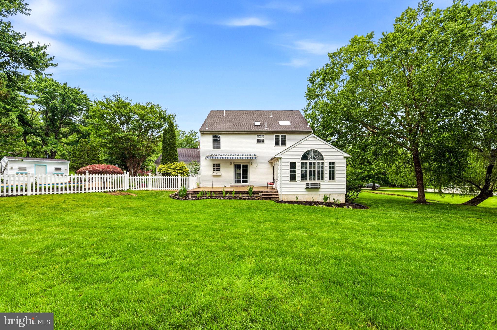 JEFFERSONVILLE - Residential