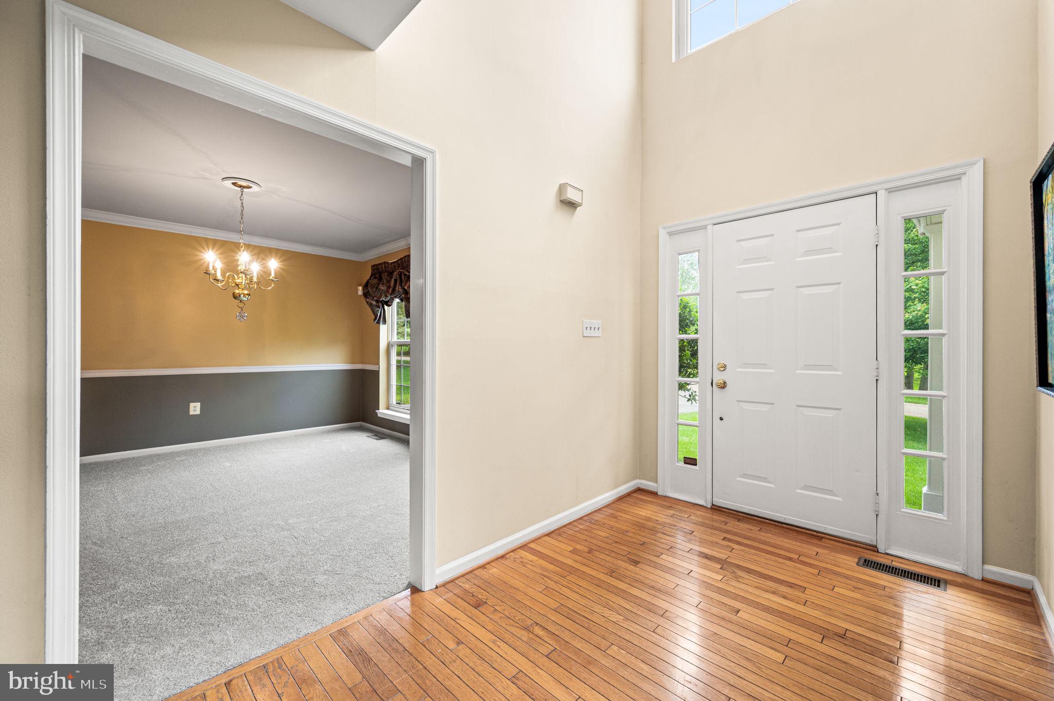 JEFFERSONVILLE - Residential