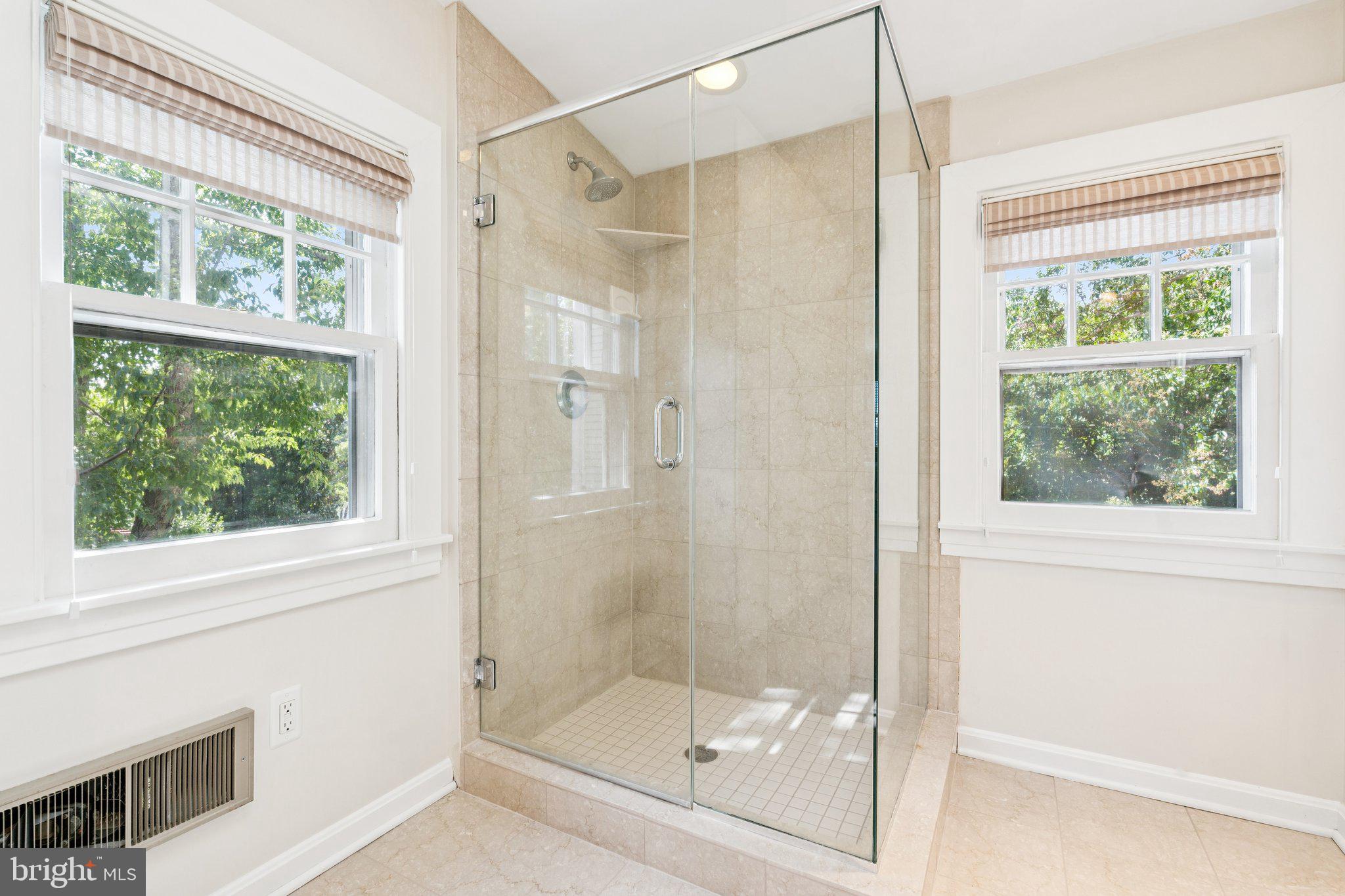 HISTORIC DISTRICT - Residential