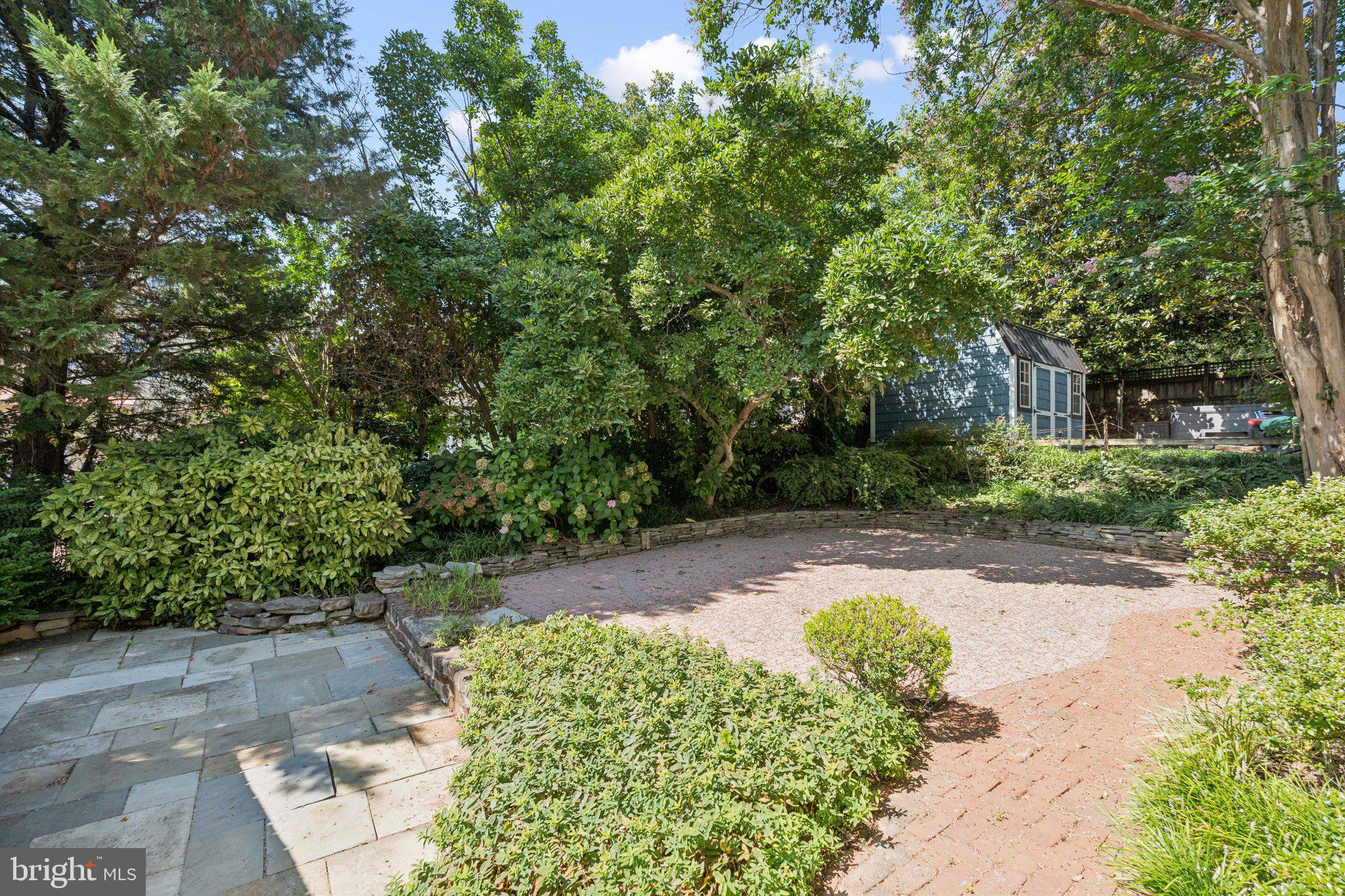 HISTORIC DISTRICT - Residential