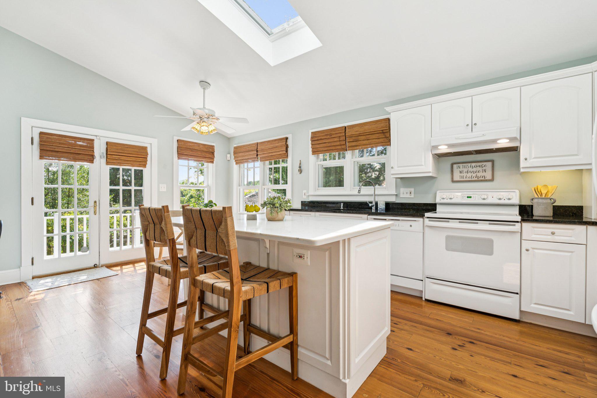 HISTORIC DISTRICT - Residential