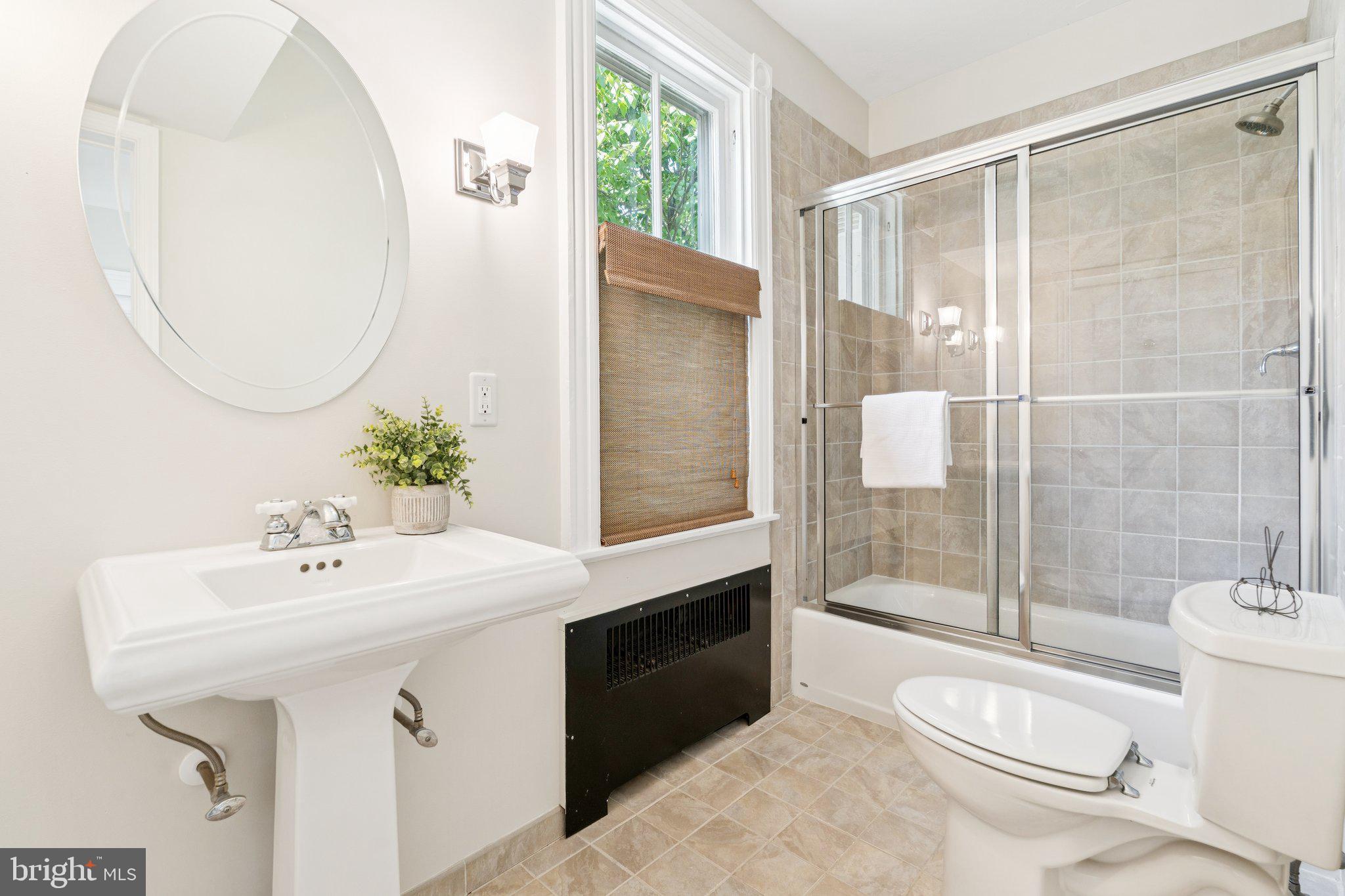 HISTORIC DISTRICT - Residential