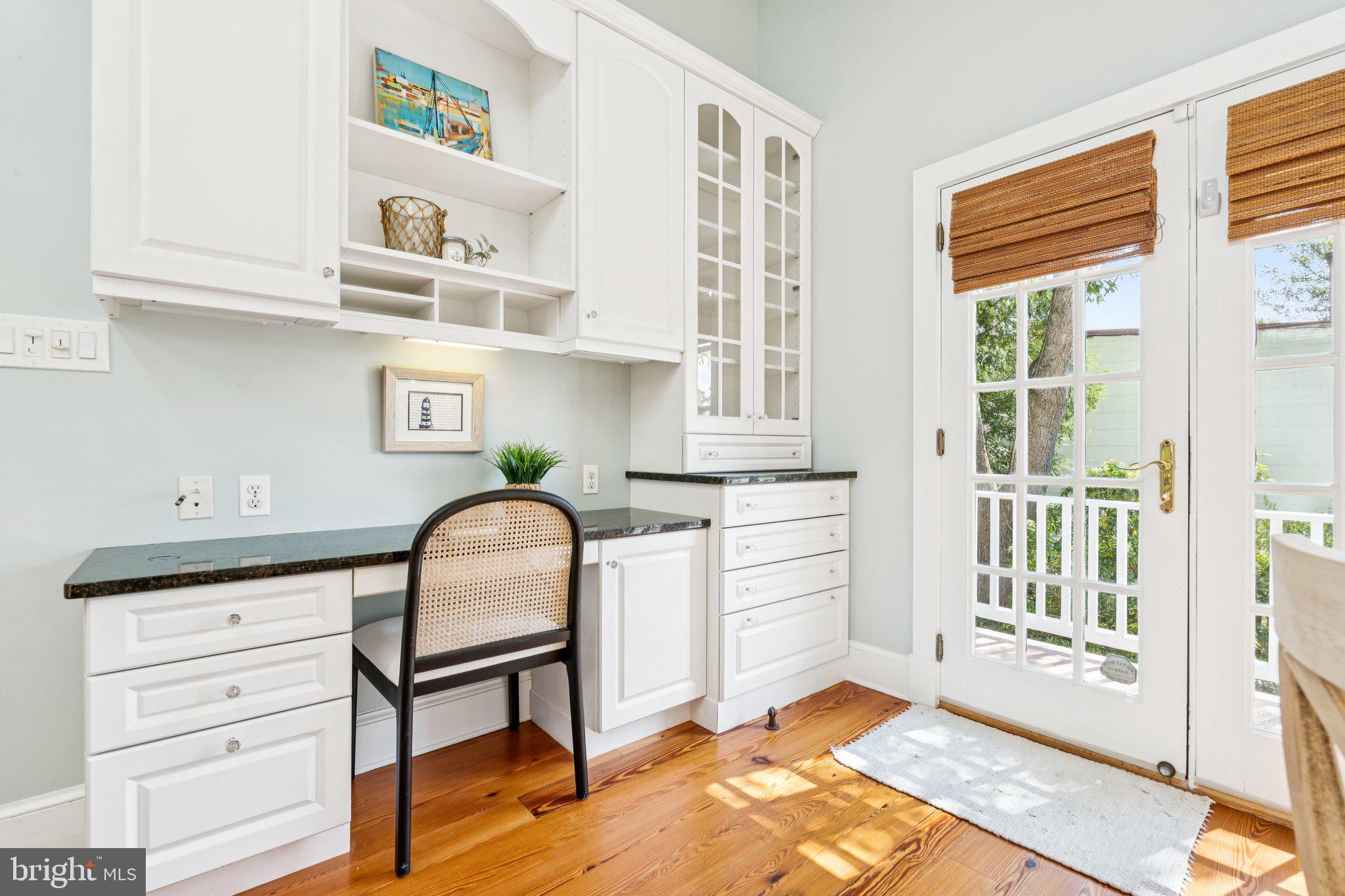 HISTORIC DISTRICT - Residential