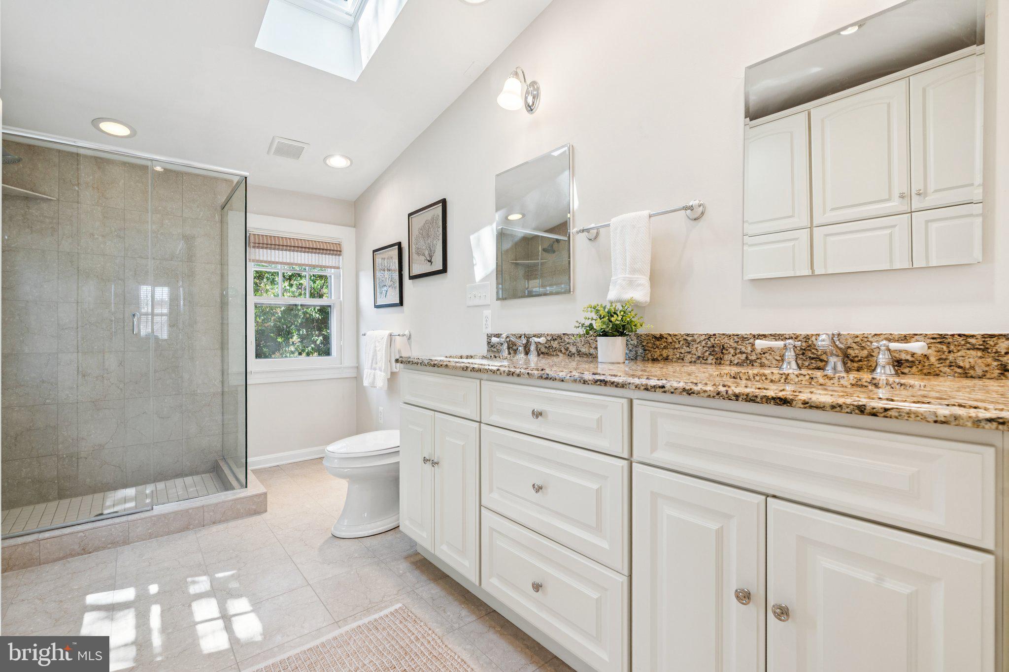 HISTORIC DISTRICT - Residential